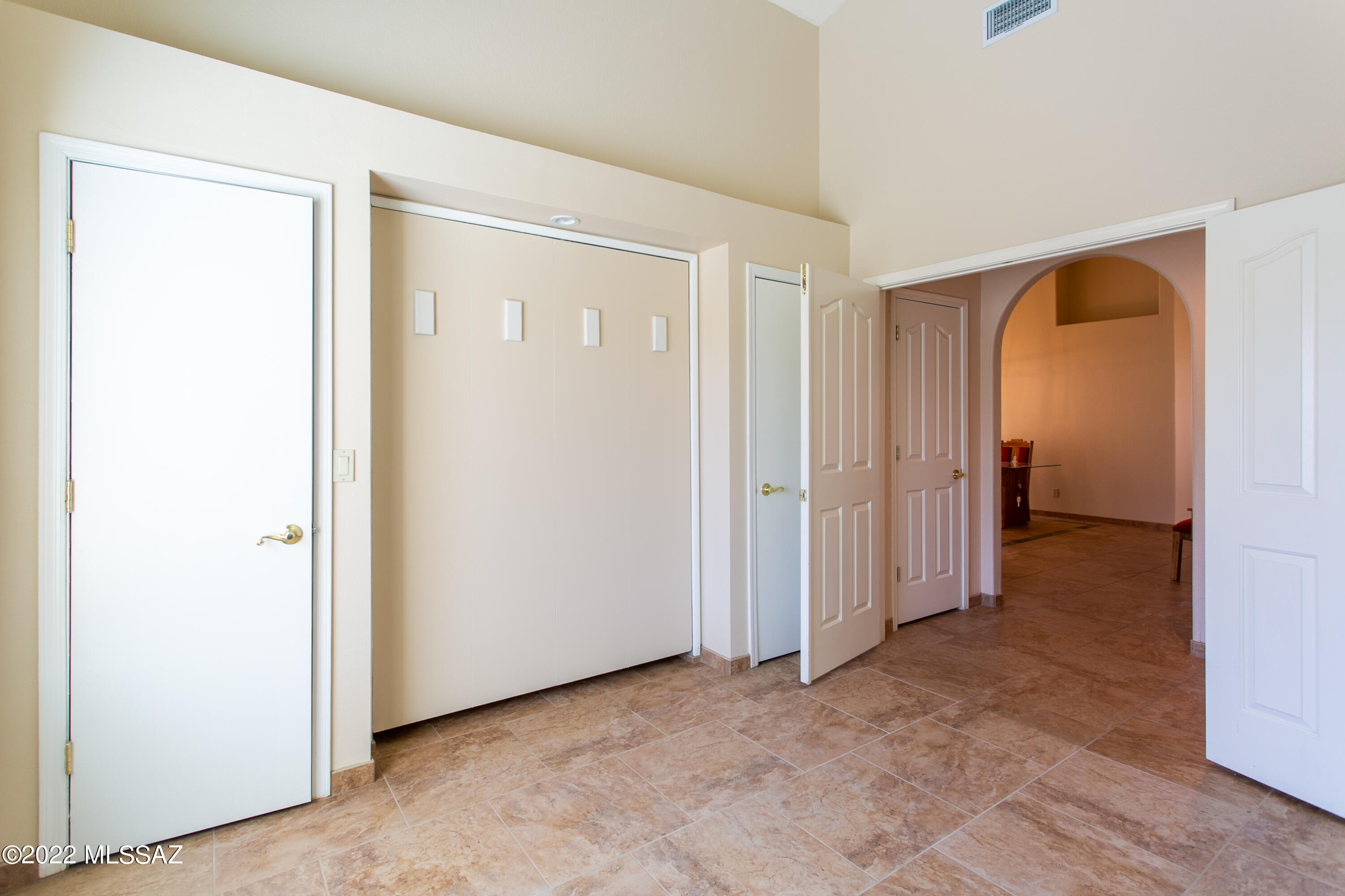 Canada Heights(1-68) - Residential