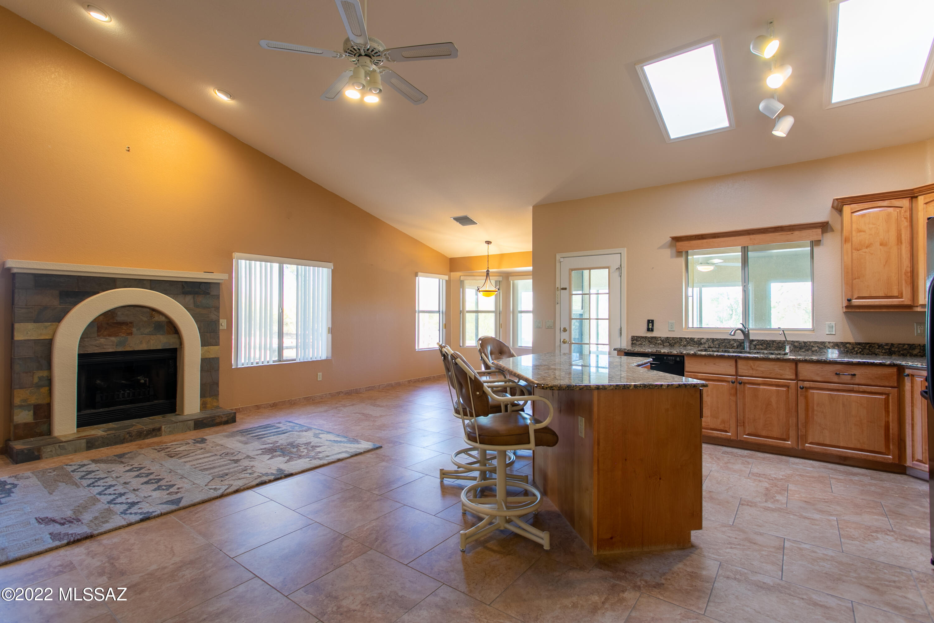 Canada Heights(1-68) - Residential
