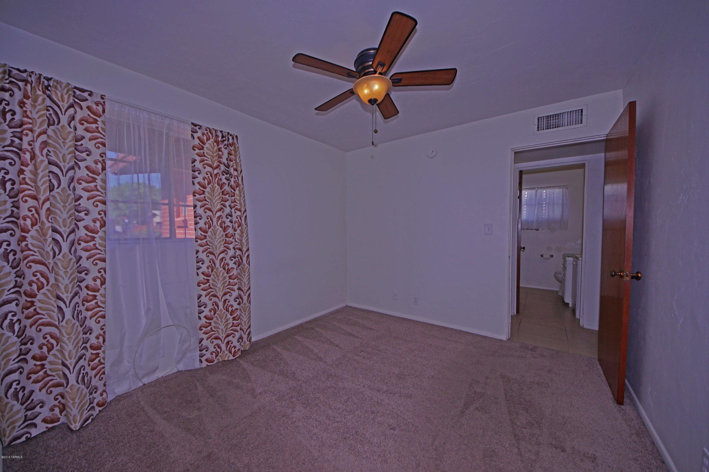 Catalina Subd. NO. 2 Resub Lot 14 - Residential