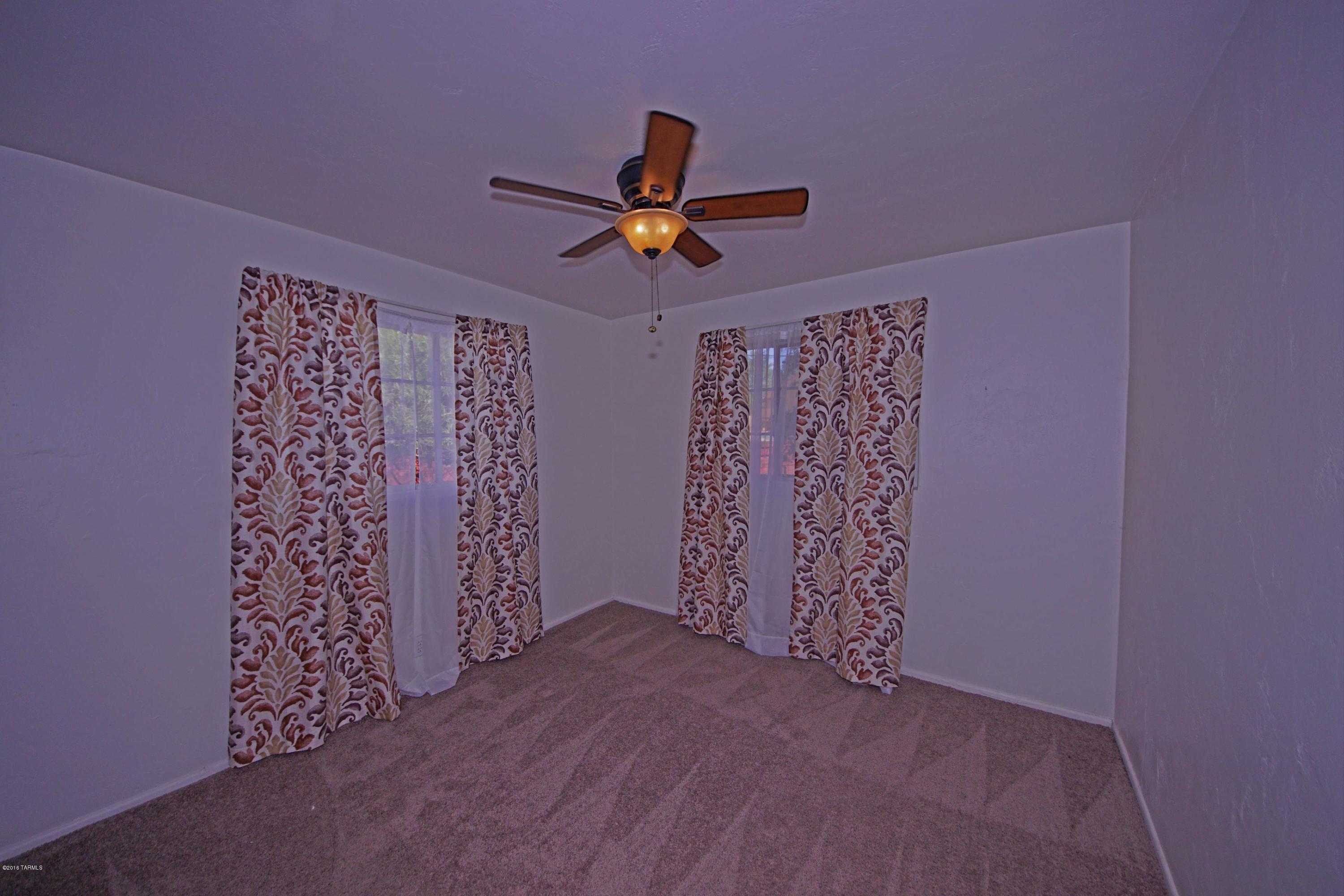 Catalina Subd. NO. 2 Resub Lot 14 - Residential