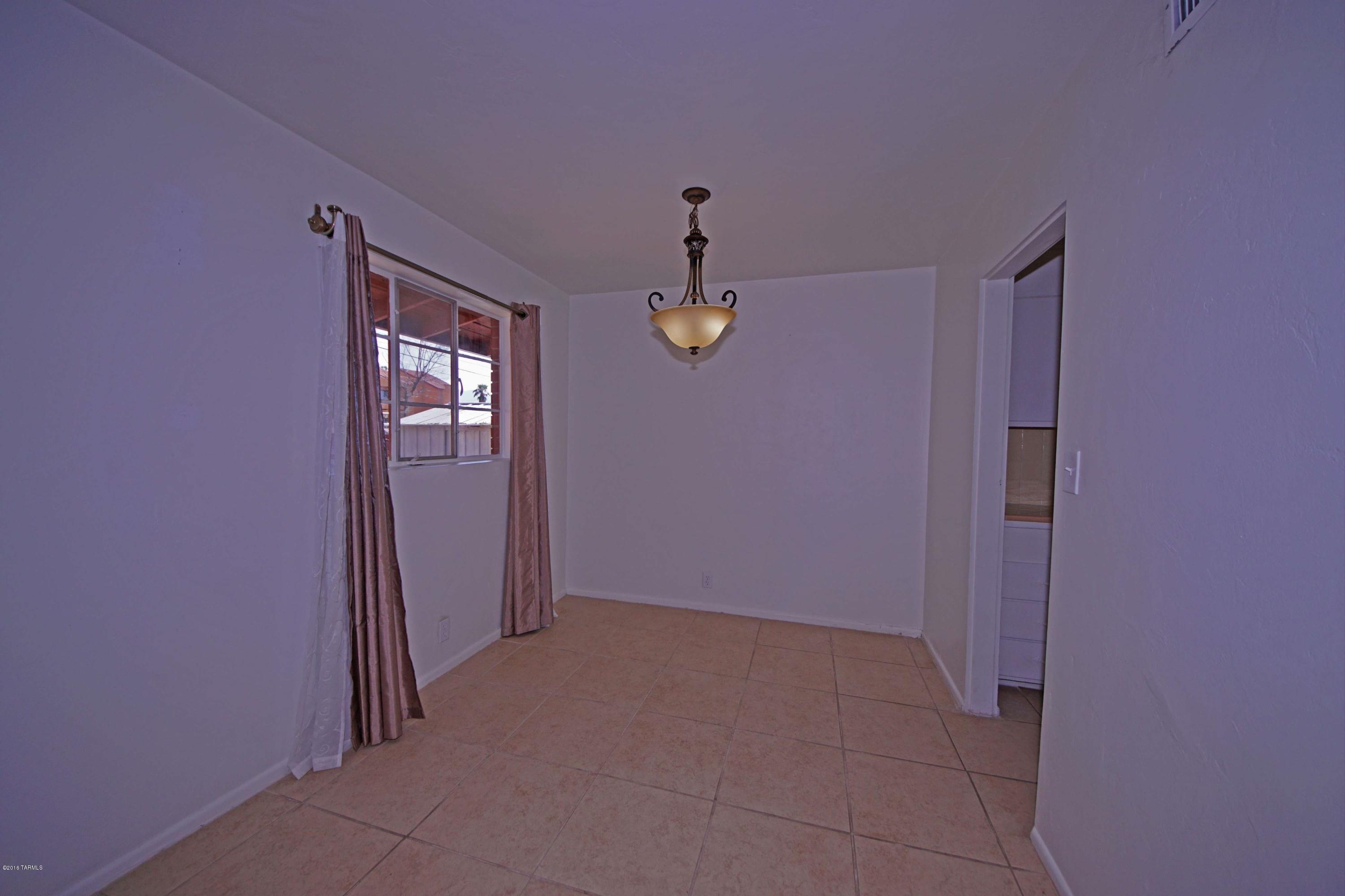 Catalina Subd. NO. 2 Resub Lot 14 - Residential