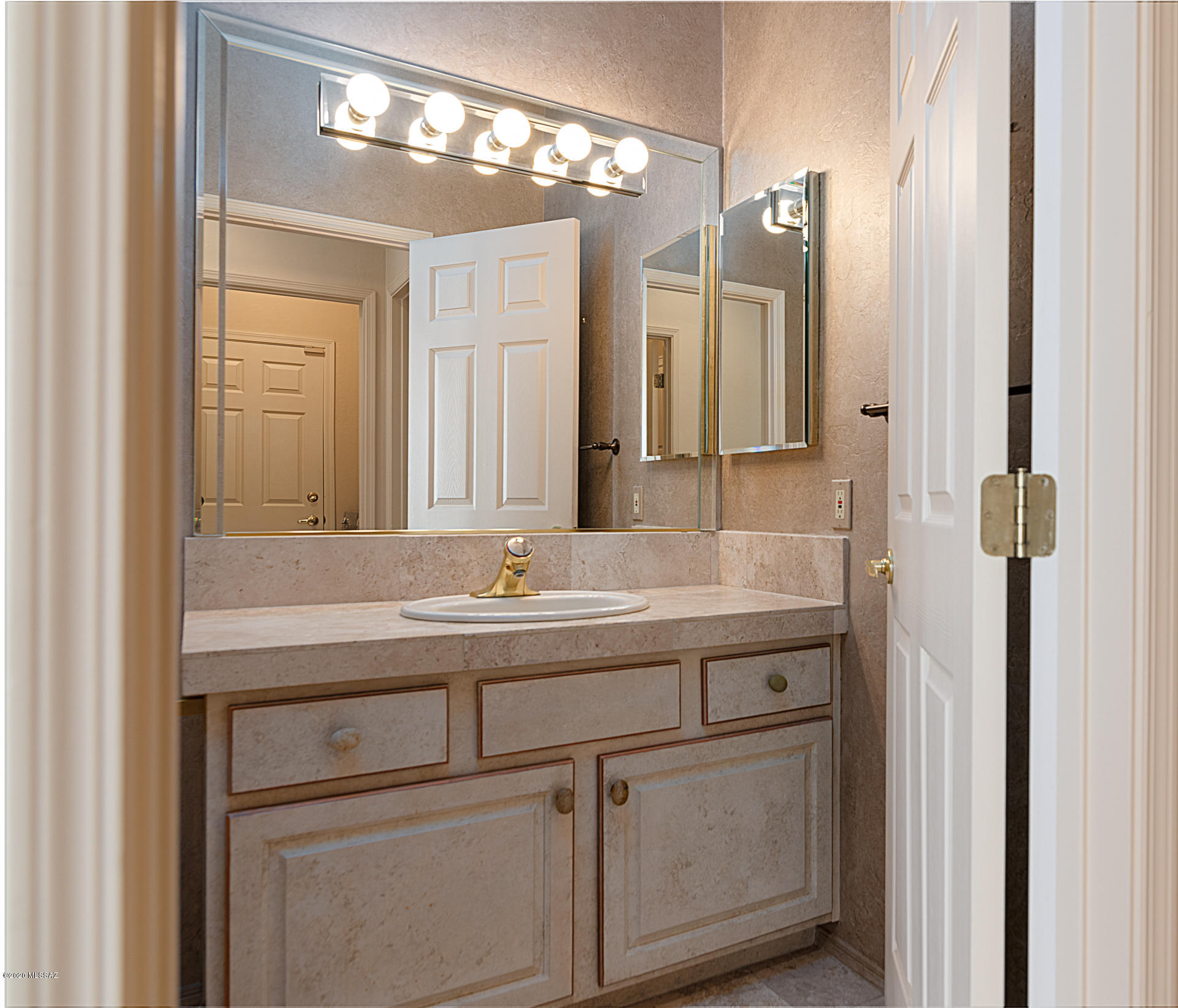 Ventana Canyon Golf Villas - Residential