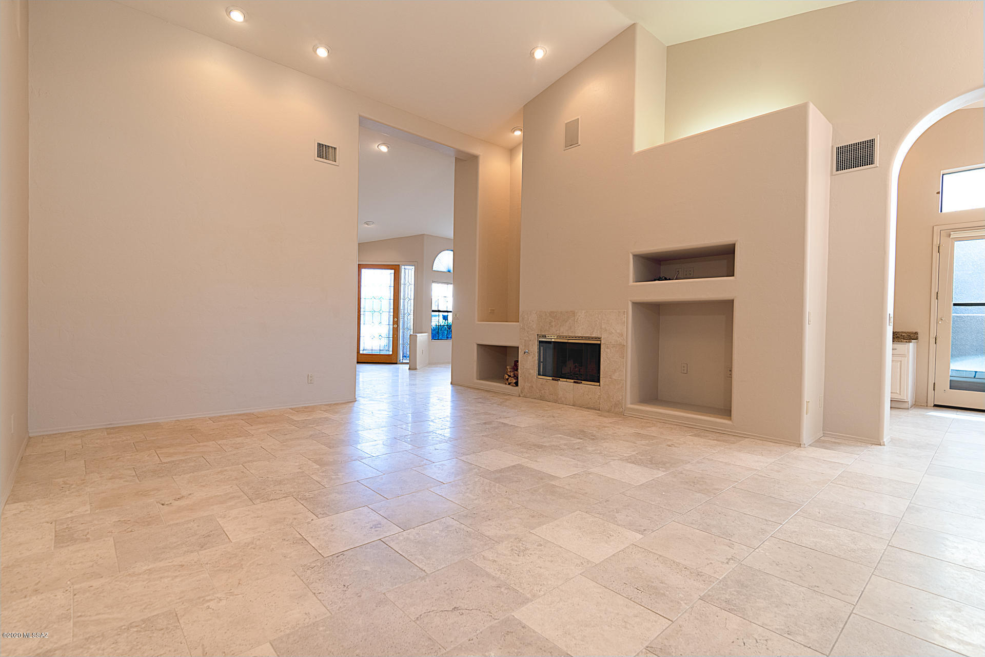 Ventana Canyon Golf Villas - Residential