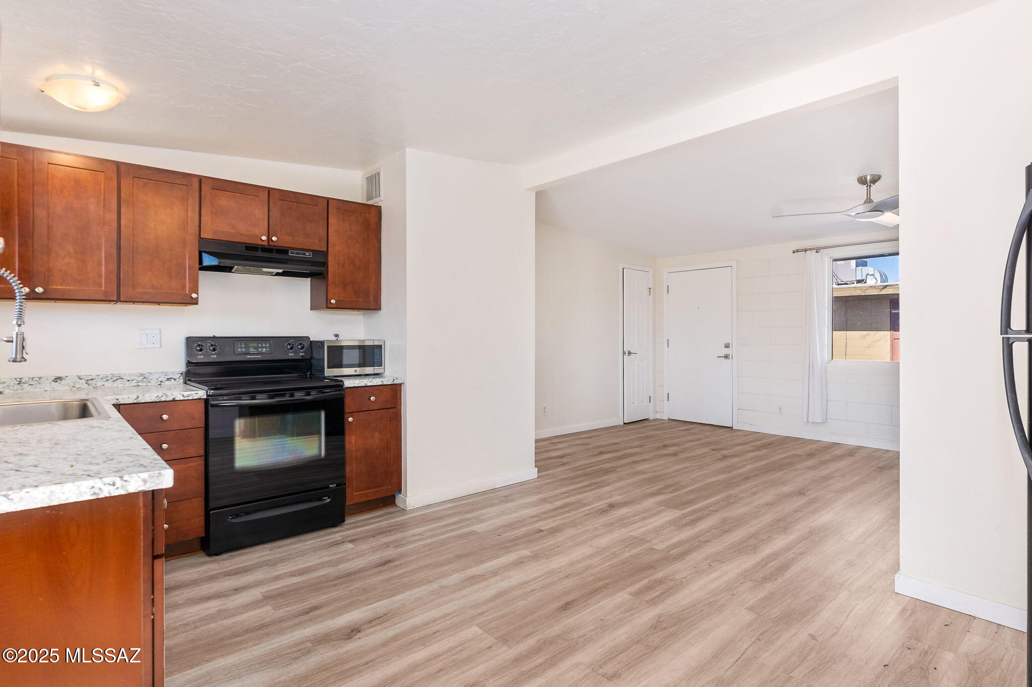 Columbus Park Condominiums (1-60) - Residential