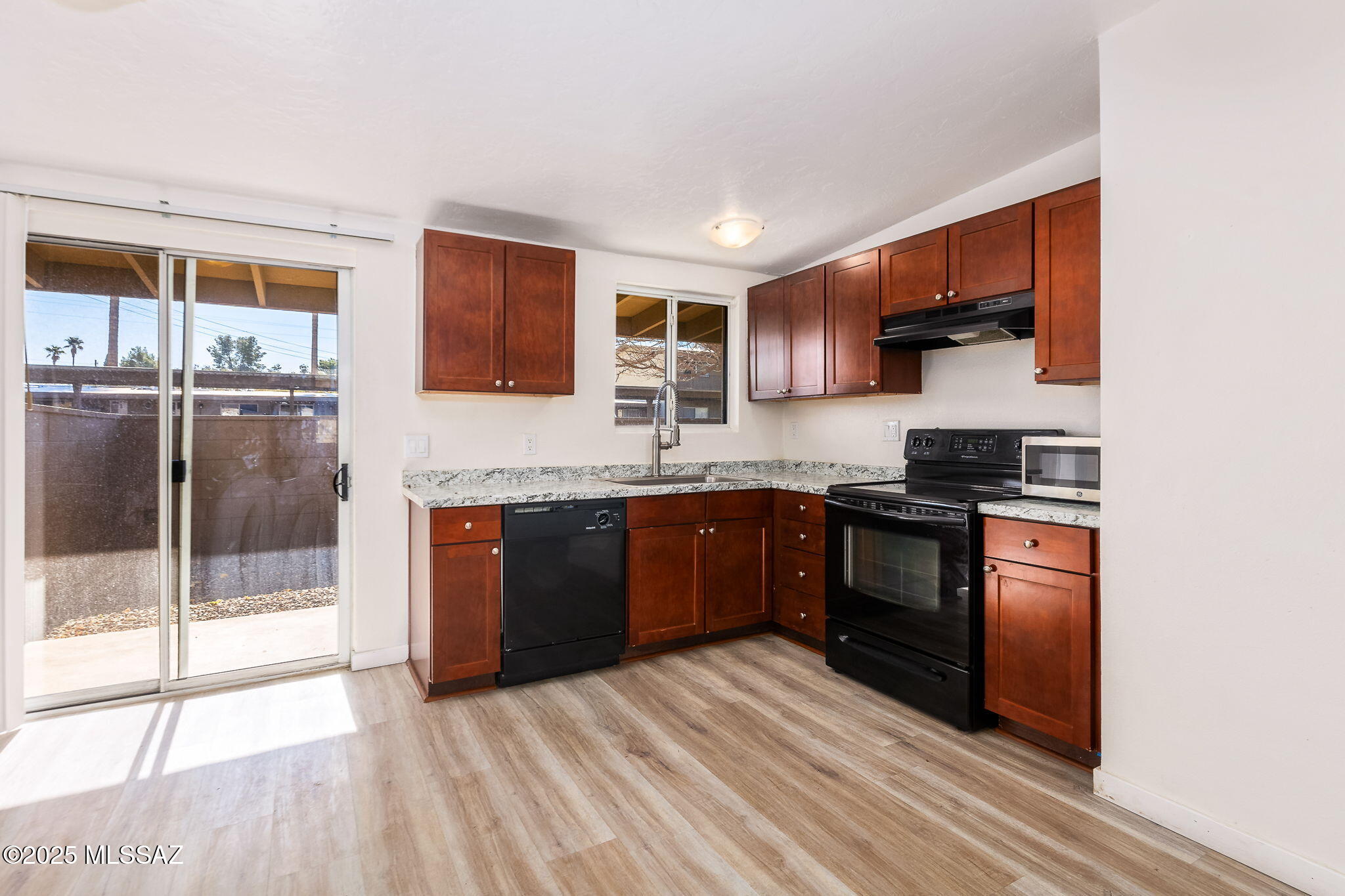 Columbus Park Condominiums (1-60) - Residential