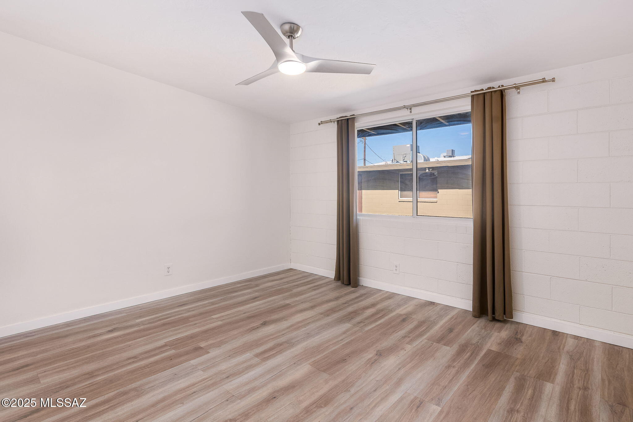 Columbus Park Condominiums (1-60) - Residential