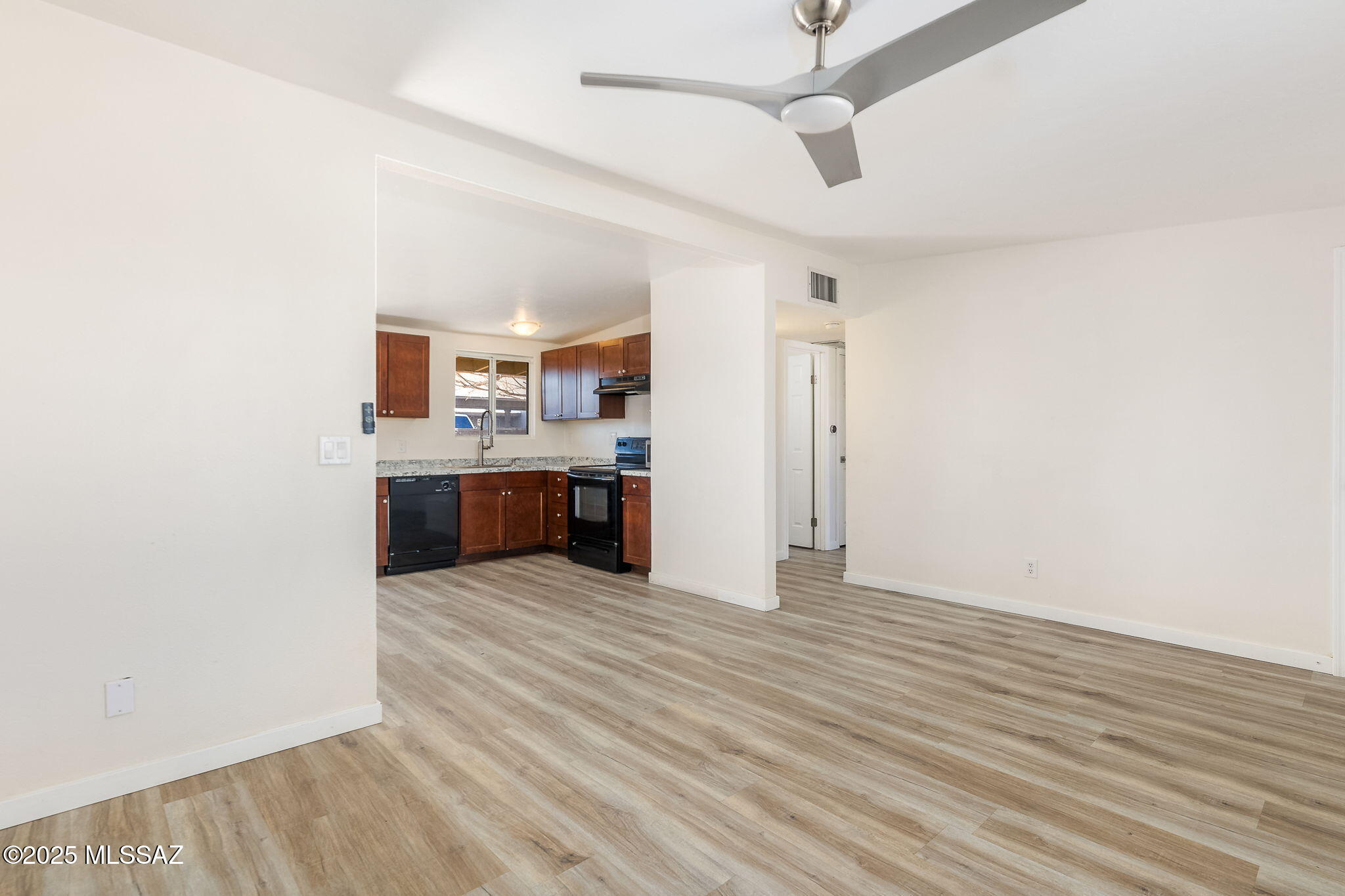 Columbus Park Condominiums (1-60) - Residential
