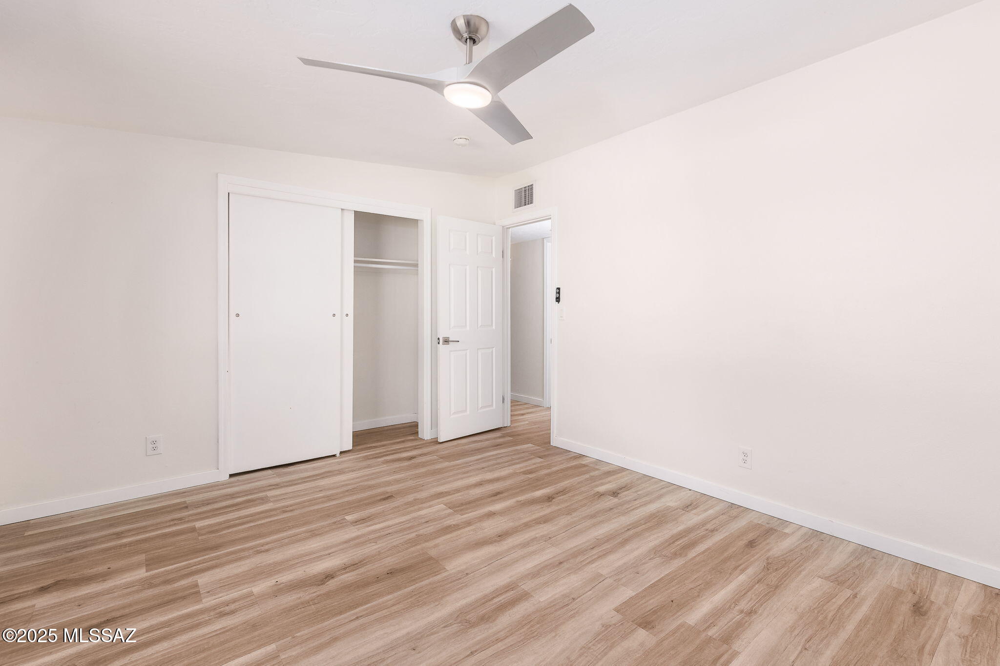 Columbus Park Condominiums (1-60) - Residential