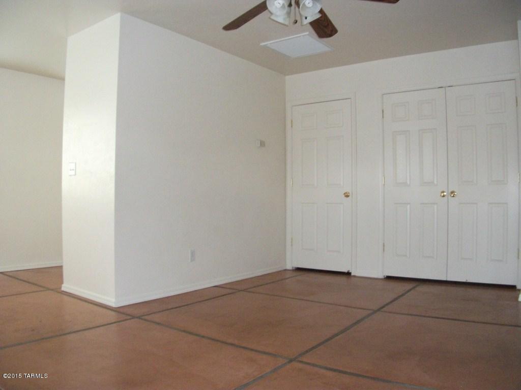 Catalina Poultry Acres NO 3 - Residential Lease