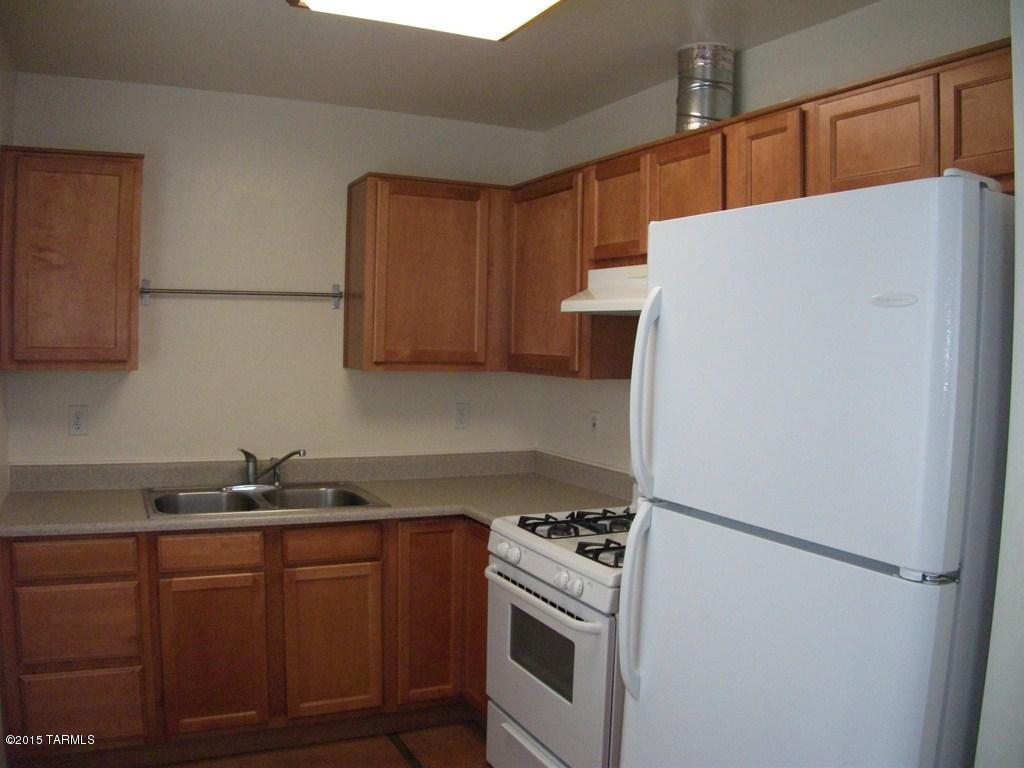 Catalina Poultry Acres NO 3 - Residential Lease