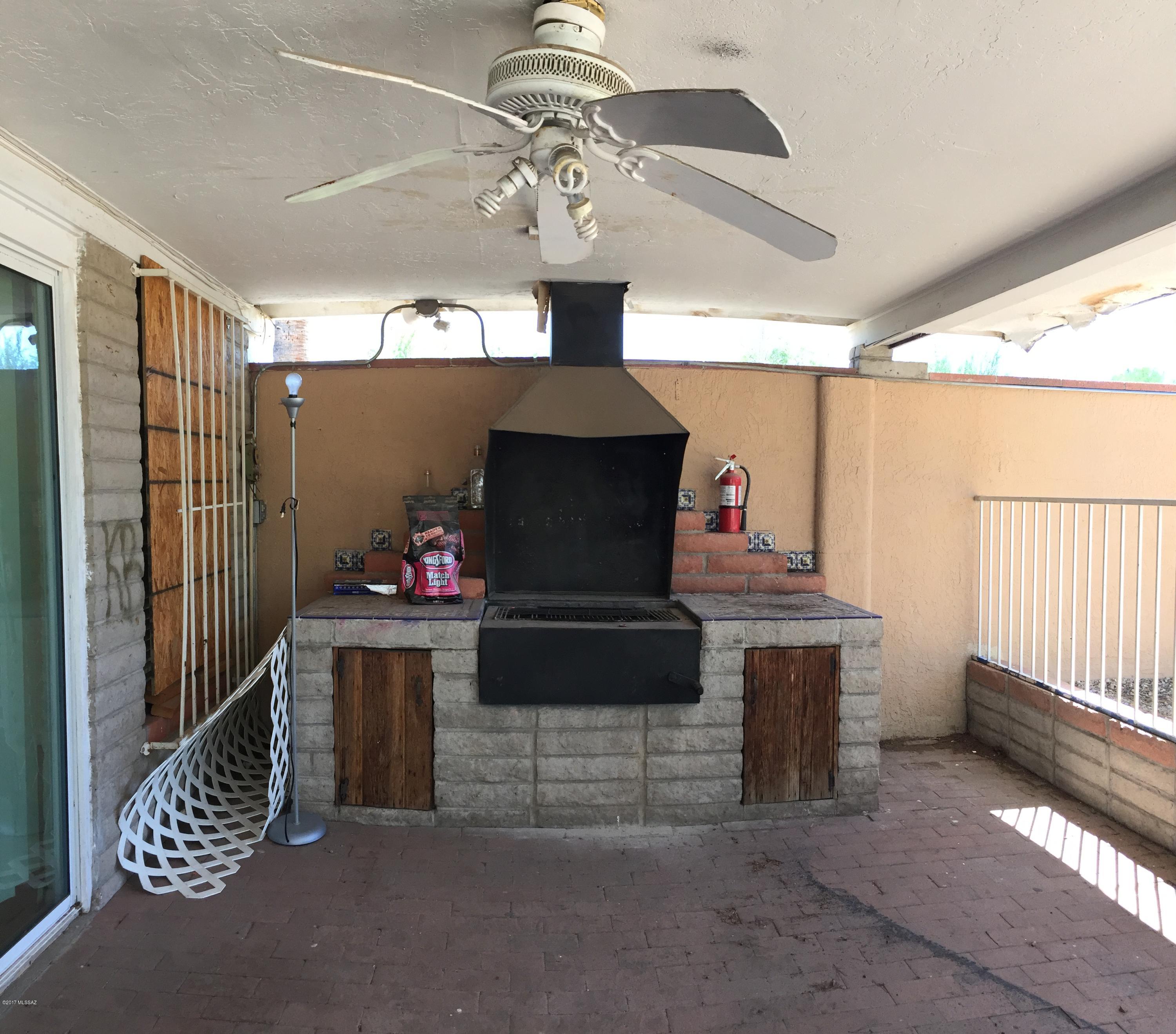 Jefferson Park - Residential Lease