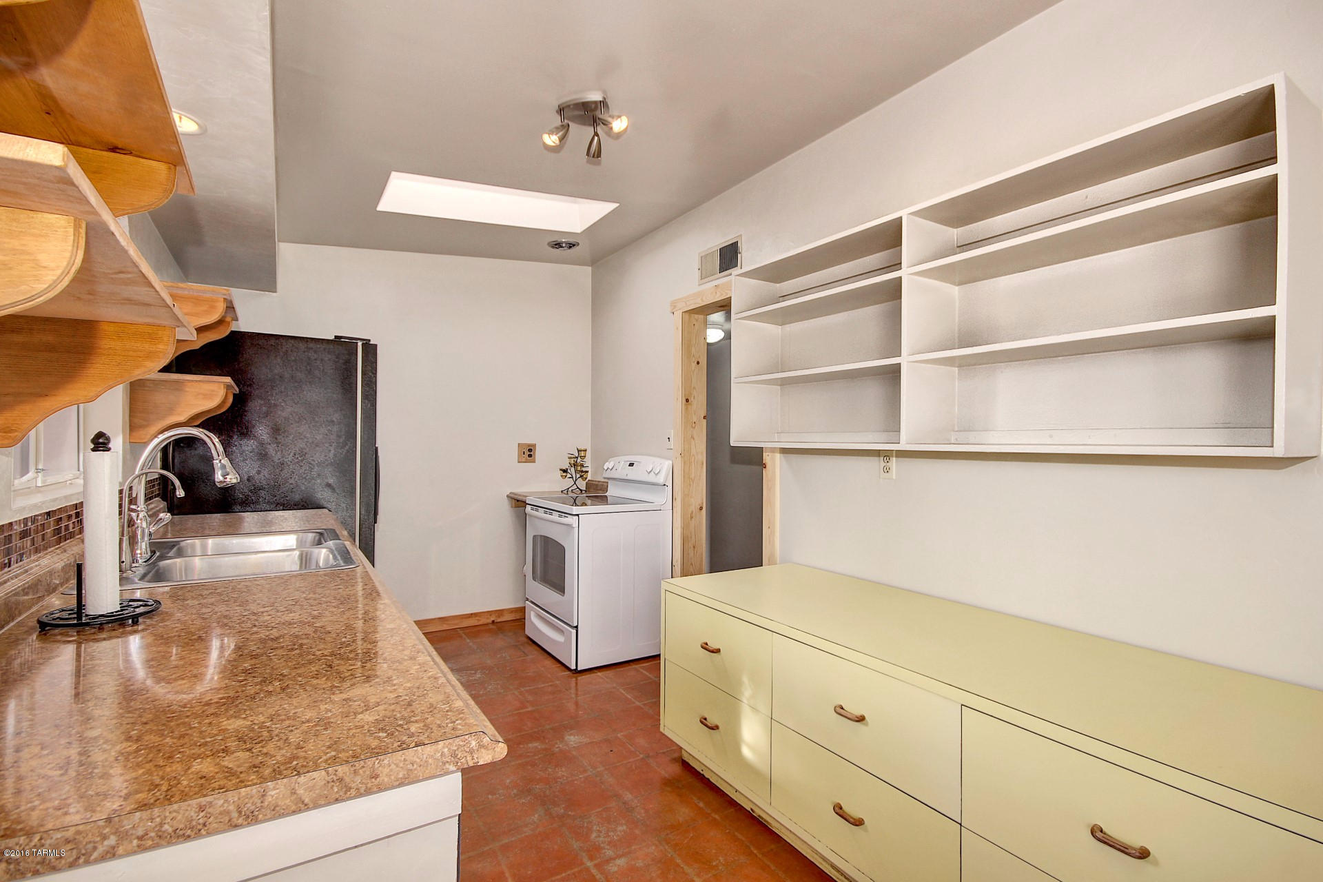 Yale Estates - Residential