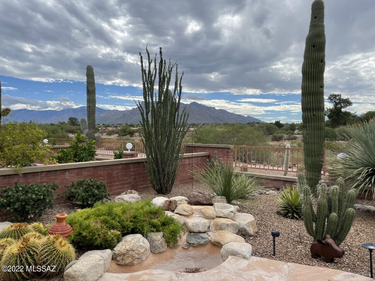 Tucson National Townhomes West III(1-46) - Residential