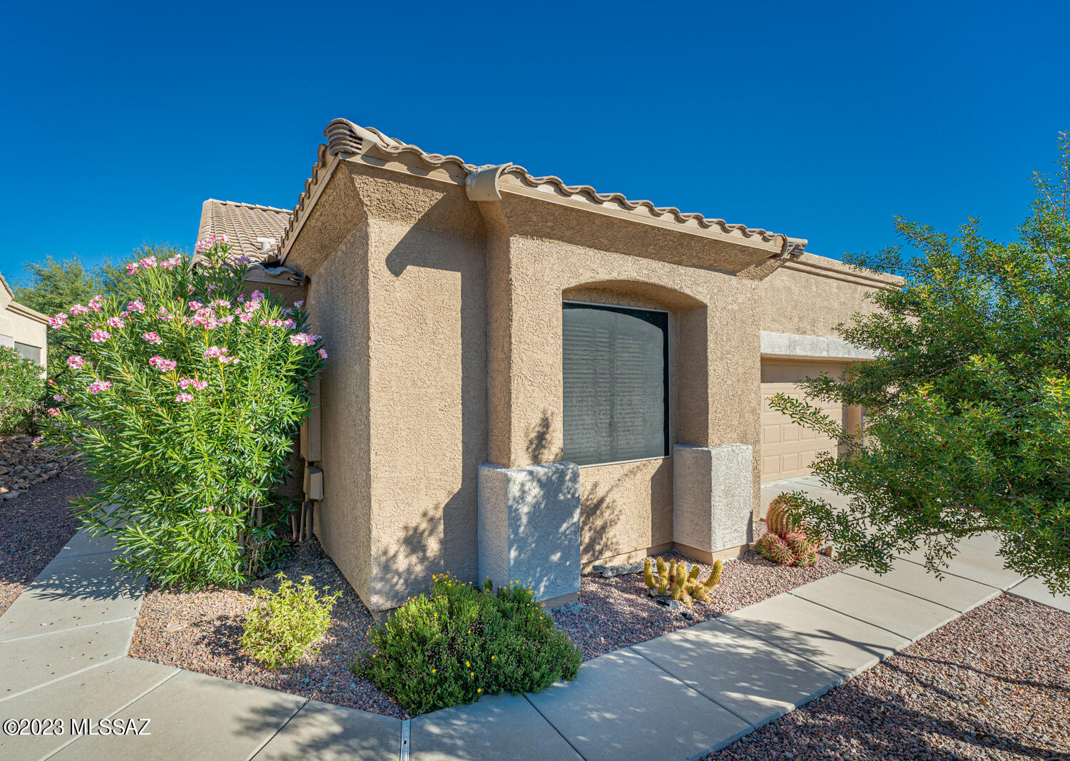 Las Campanas Village (1-111) - Residential