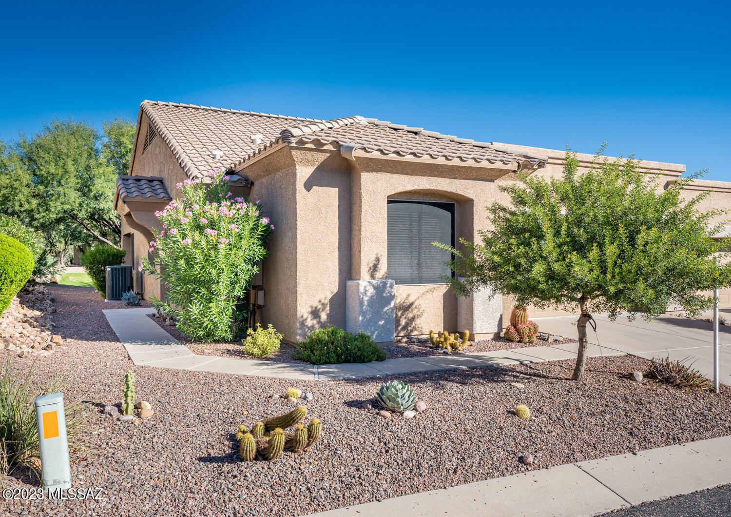Las Campanas Village (1-111) - Residential