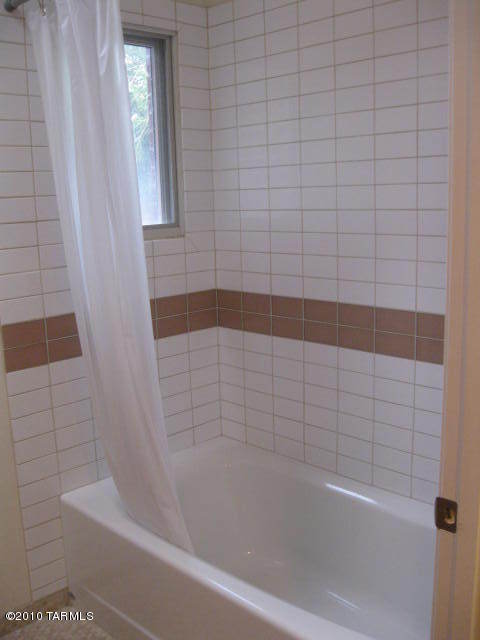 Encanto Park - Residential Lease