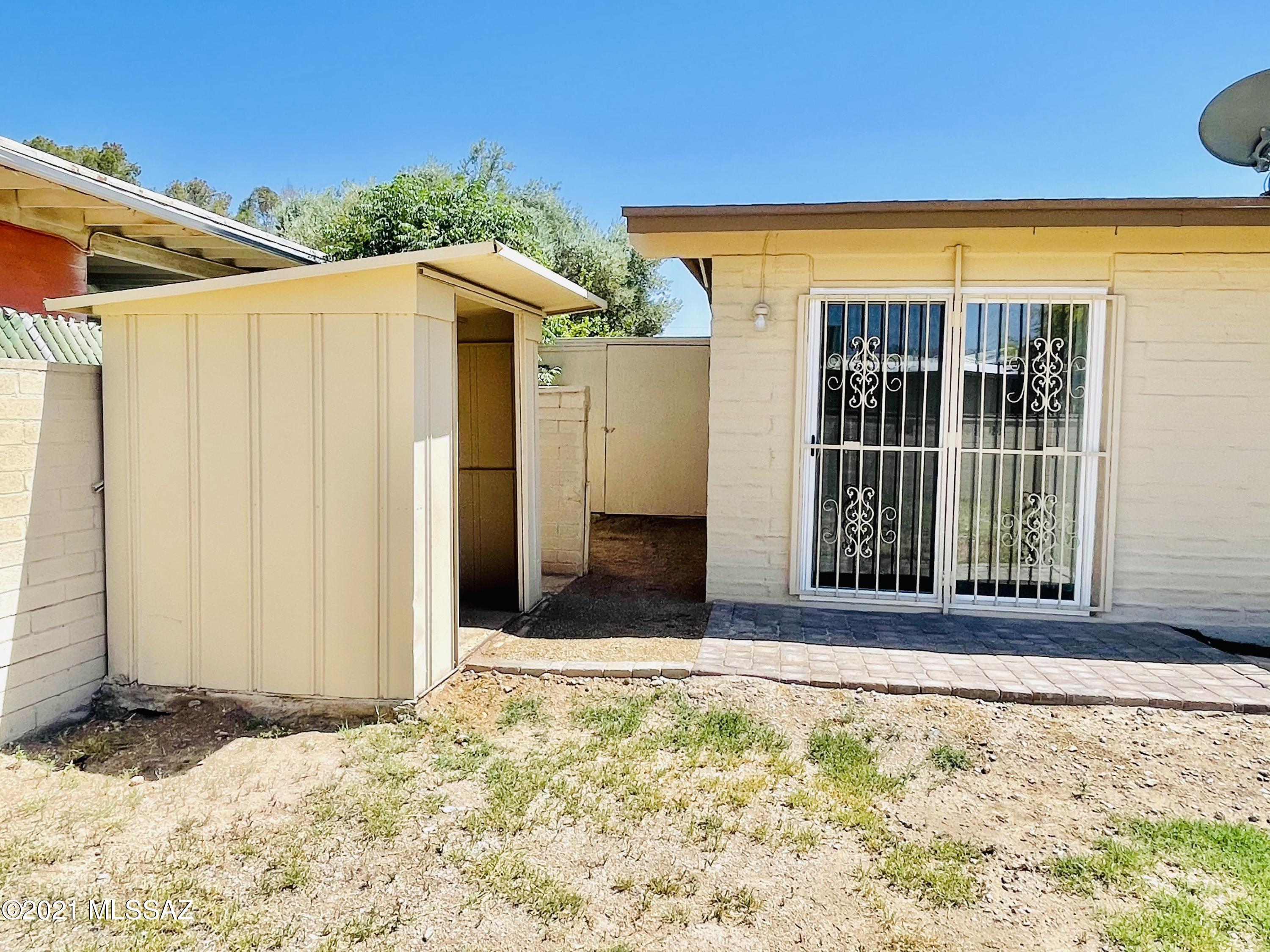 Sherwood Village Terrace (1-85) - Residential