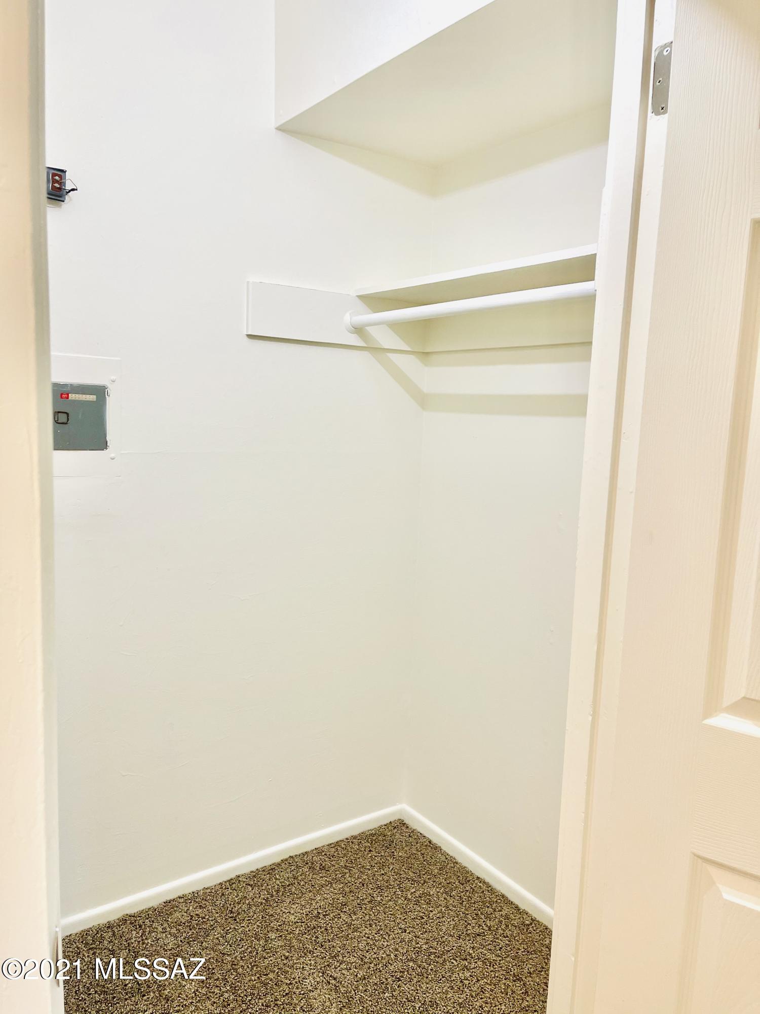 Sherwood Village Terrace (1-85) - Residential