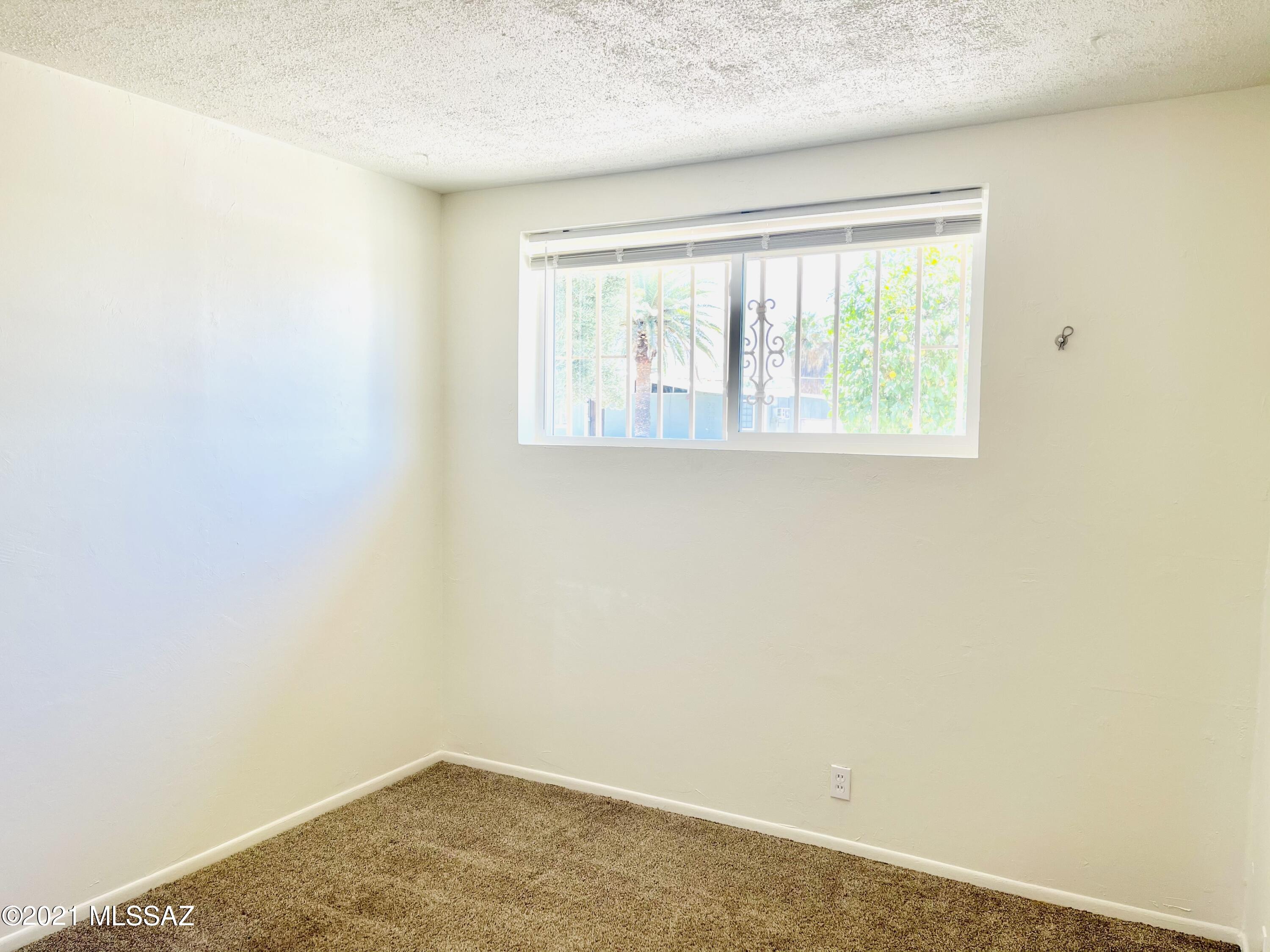 Sherwood Village Terrace (1-85) - Residential