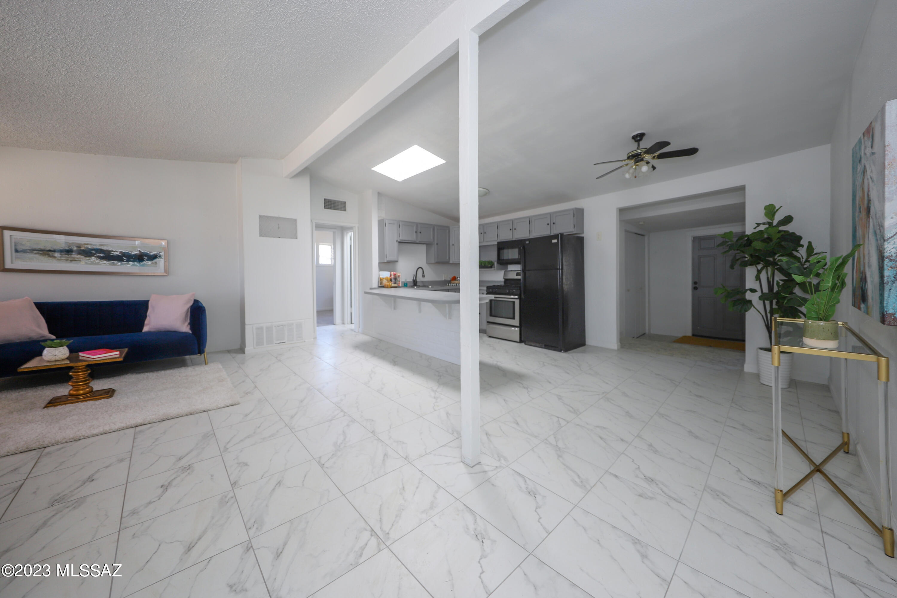 Pueblo Gardens - Residential