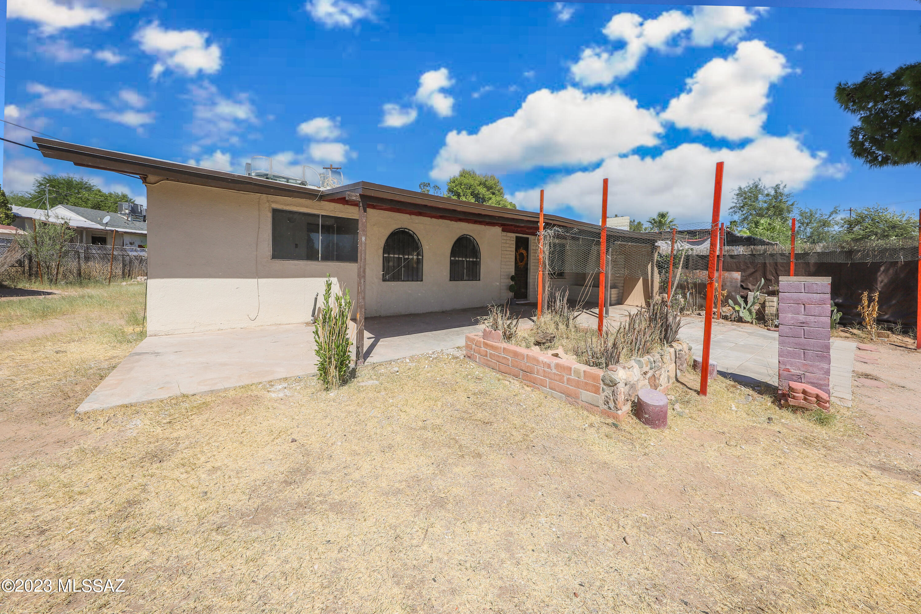 Pueblo Gardens - Residential