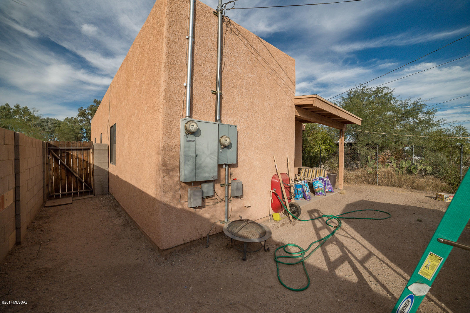 El Rio Park - Residential