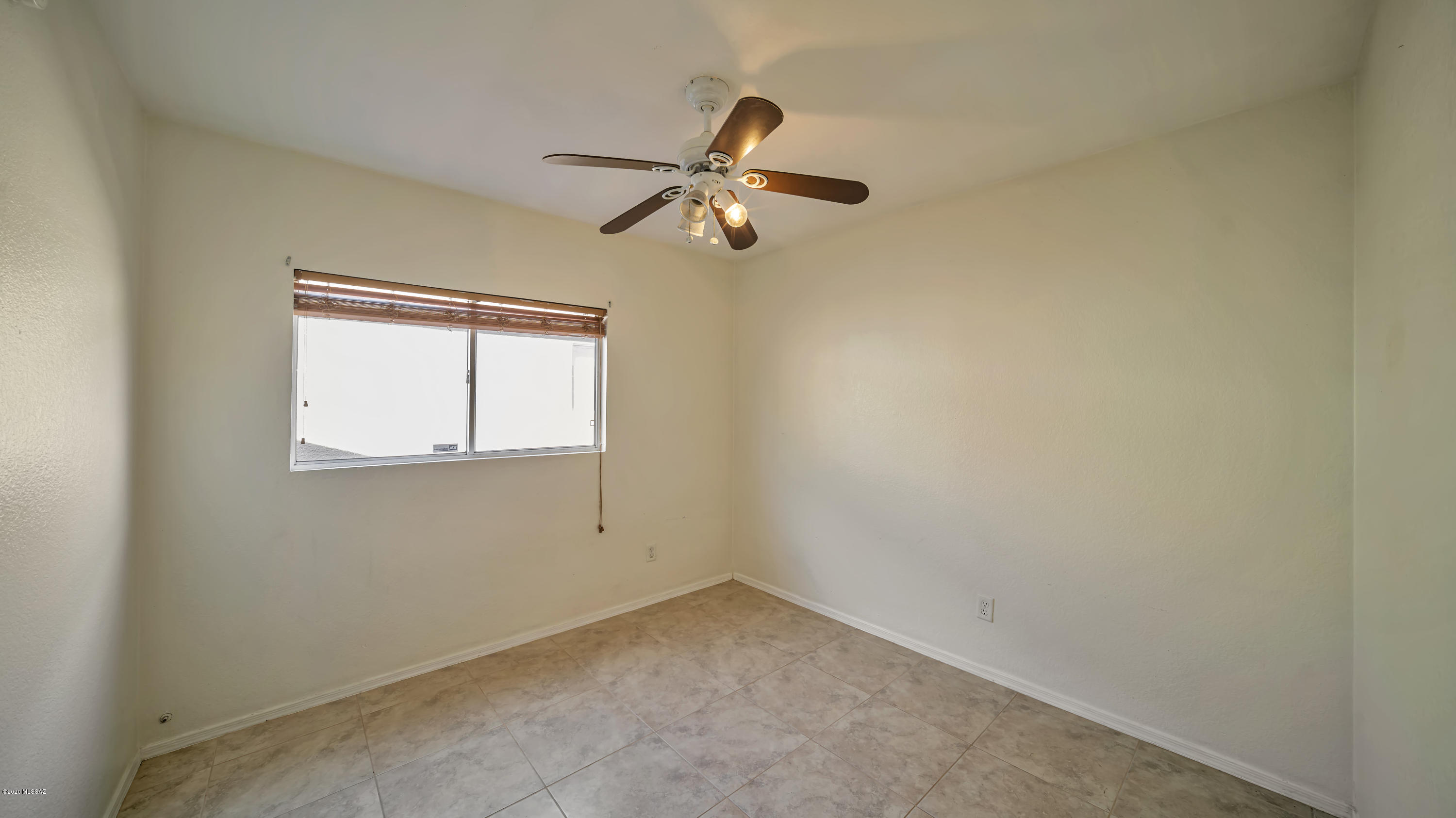 Tierra Vista Phase I (99-285,299-309,372-383) - Residential