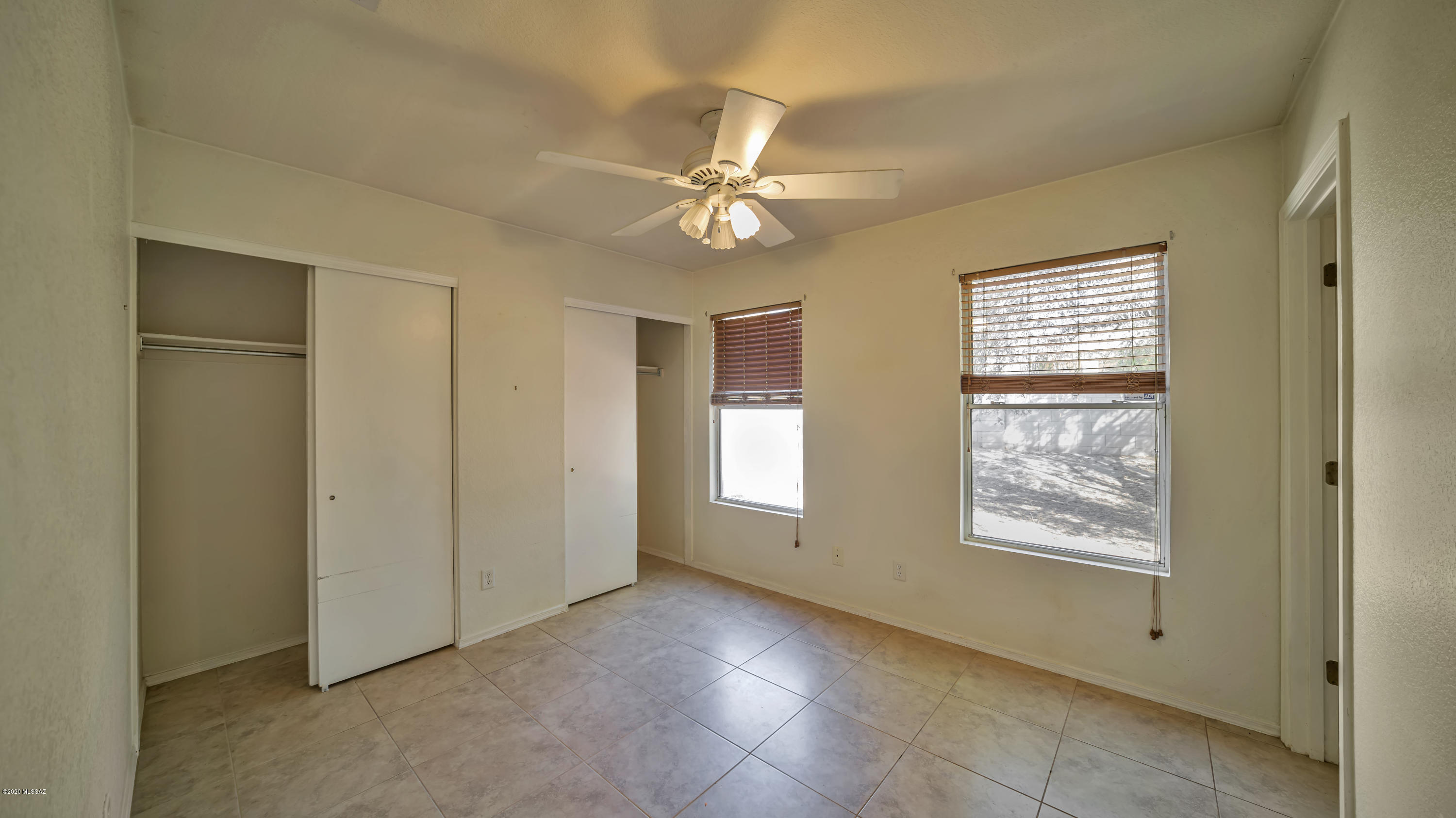 Tierra Vista Phase I (99-285,299-309,372-383) - Residential