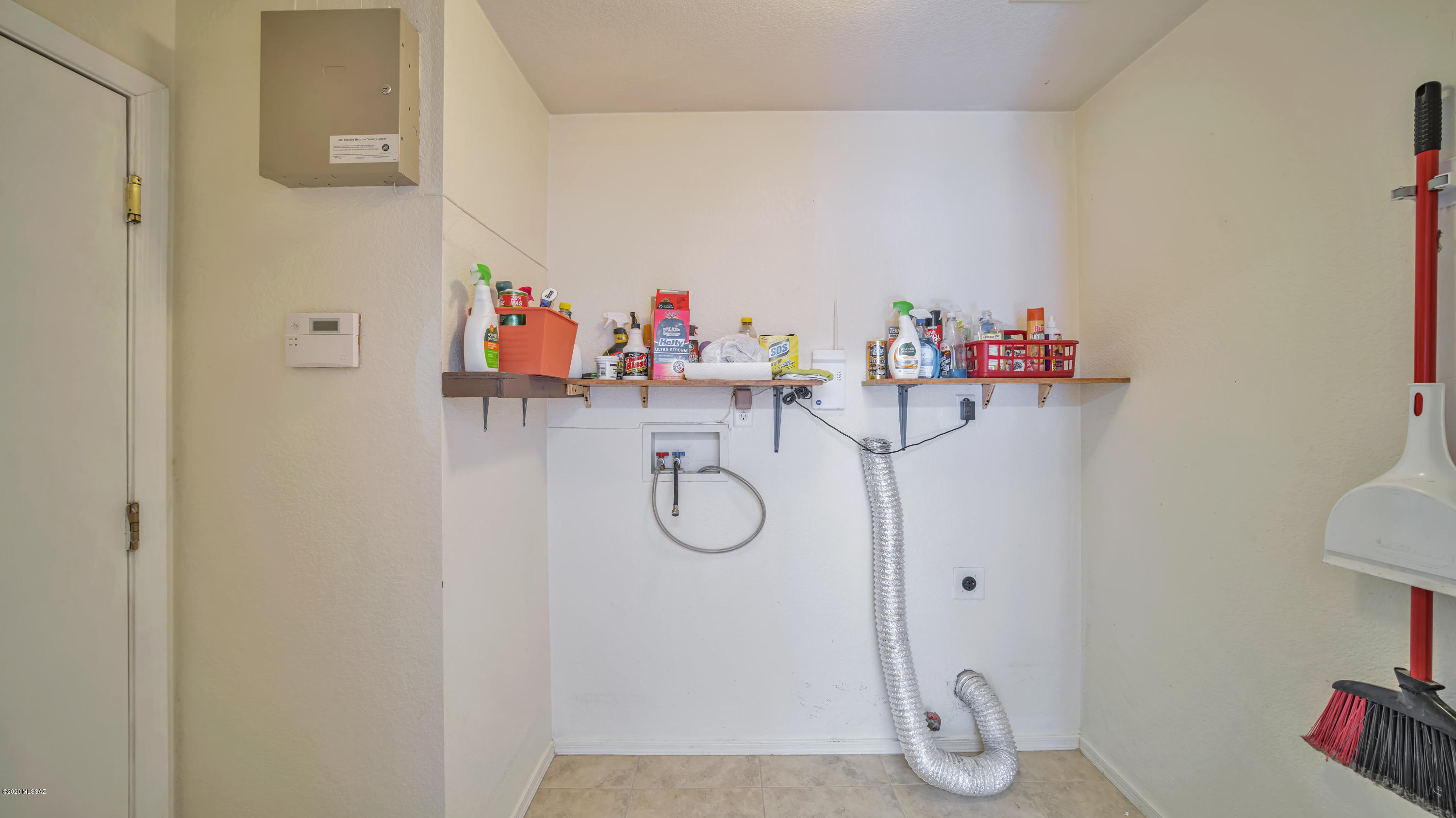 Tierra Vista Phase I (99-285,299-309,372-383) - Residential