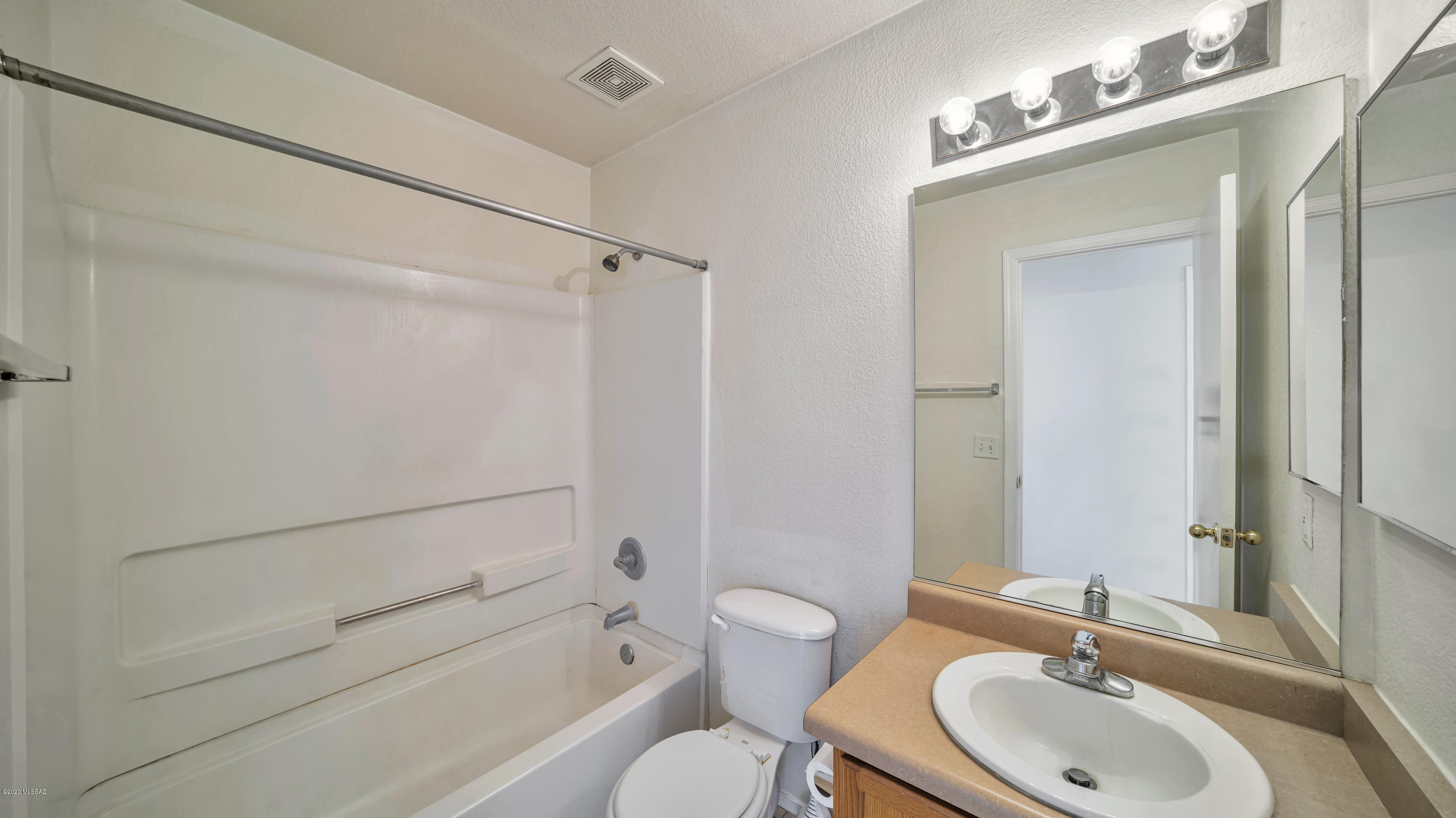 Tierra Vista Phase I (99-285,299-309,372-383) - Residential