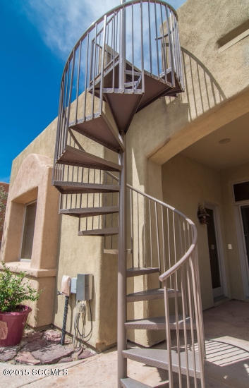 Barrio Sentinel Hill - Residential
