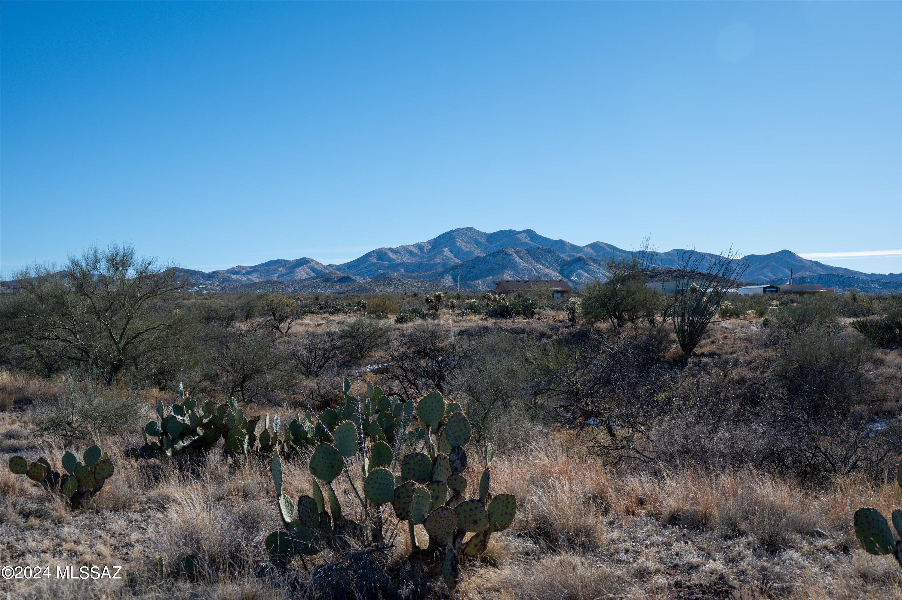 New Tucson Unit NO. 28 - Land
