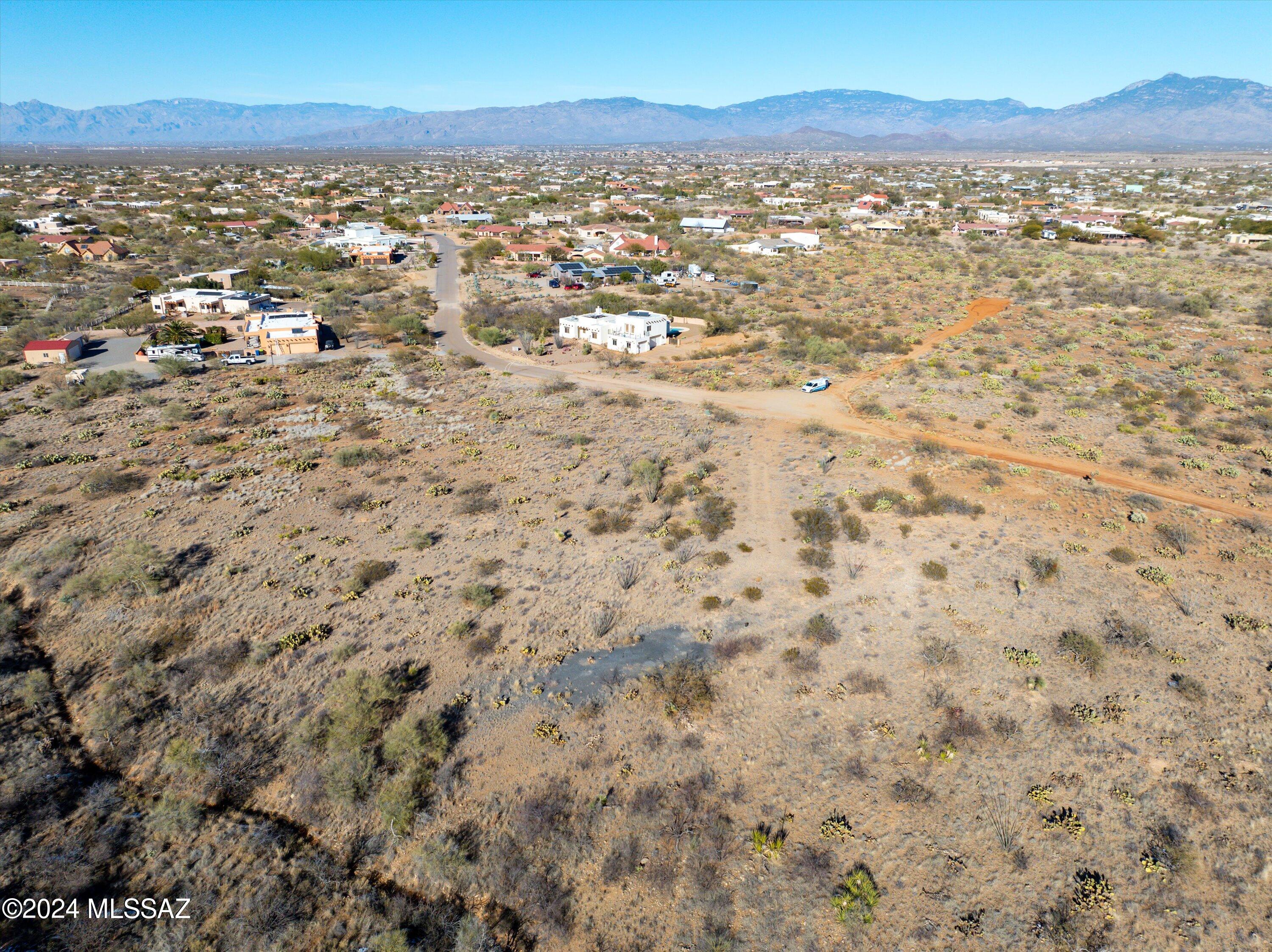 New Tucson Unit NO. 28 - Land