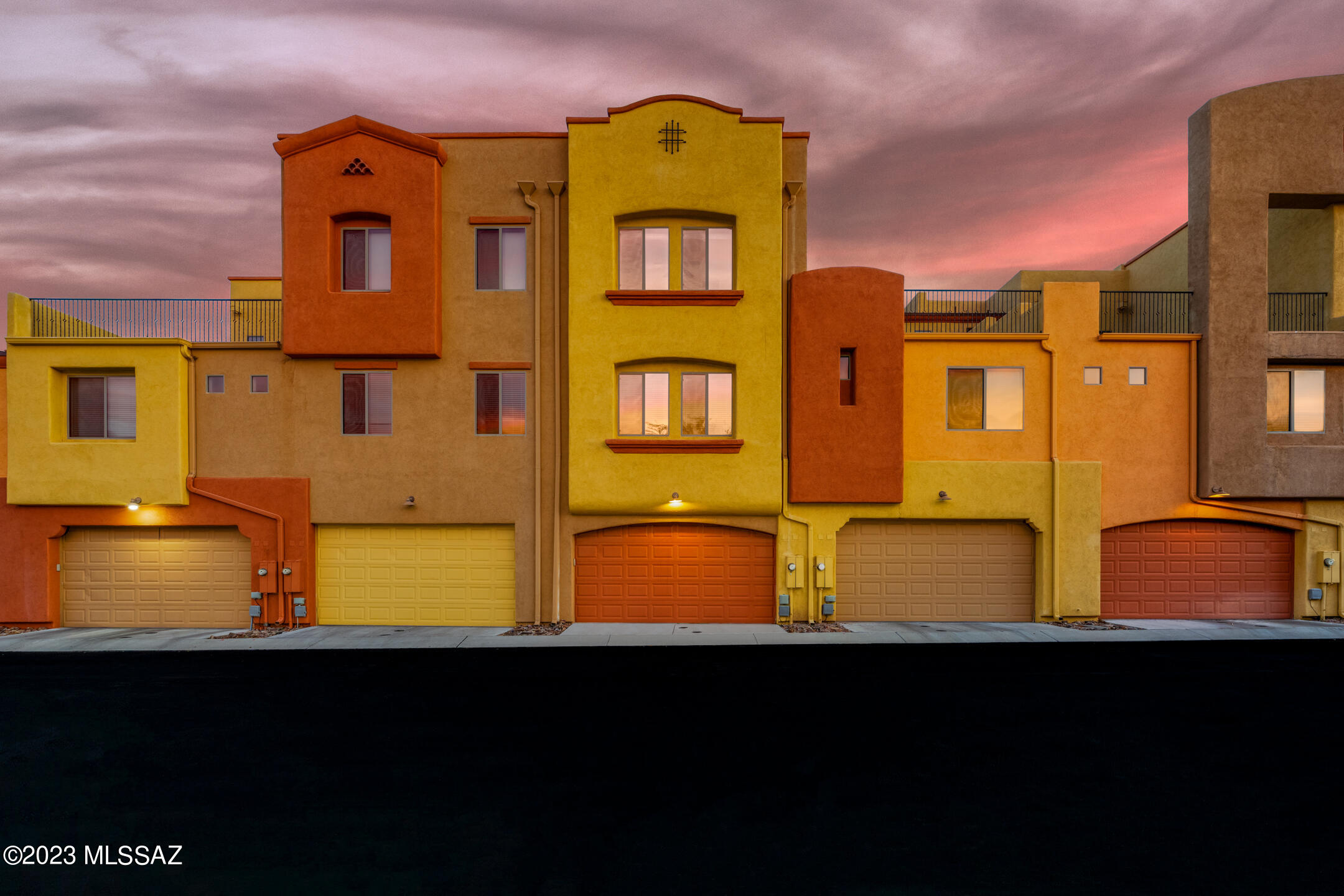 River Walk (1-140) - Residential