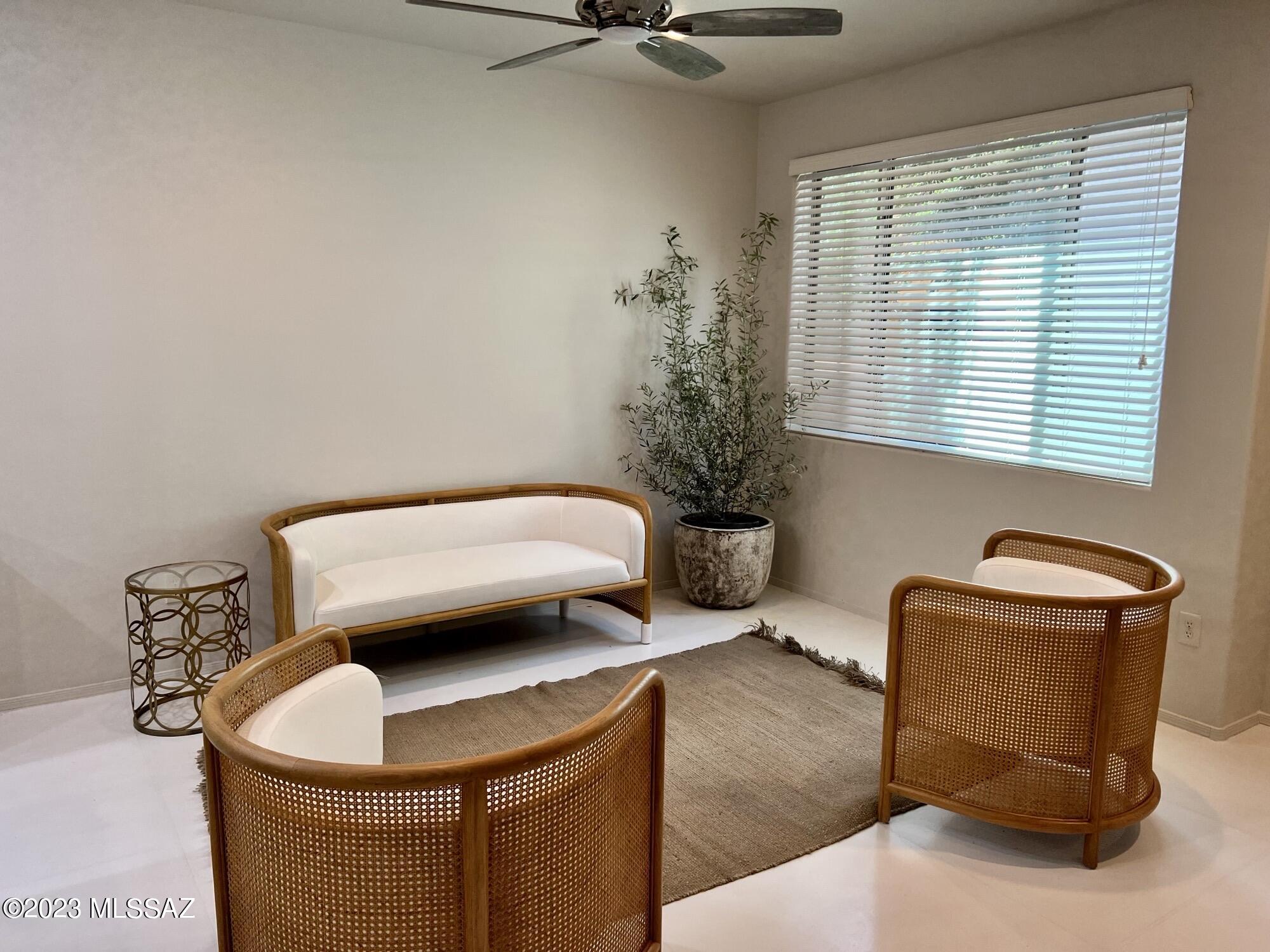 River Walk (1-140) - Residential