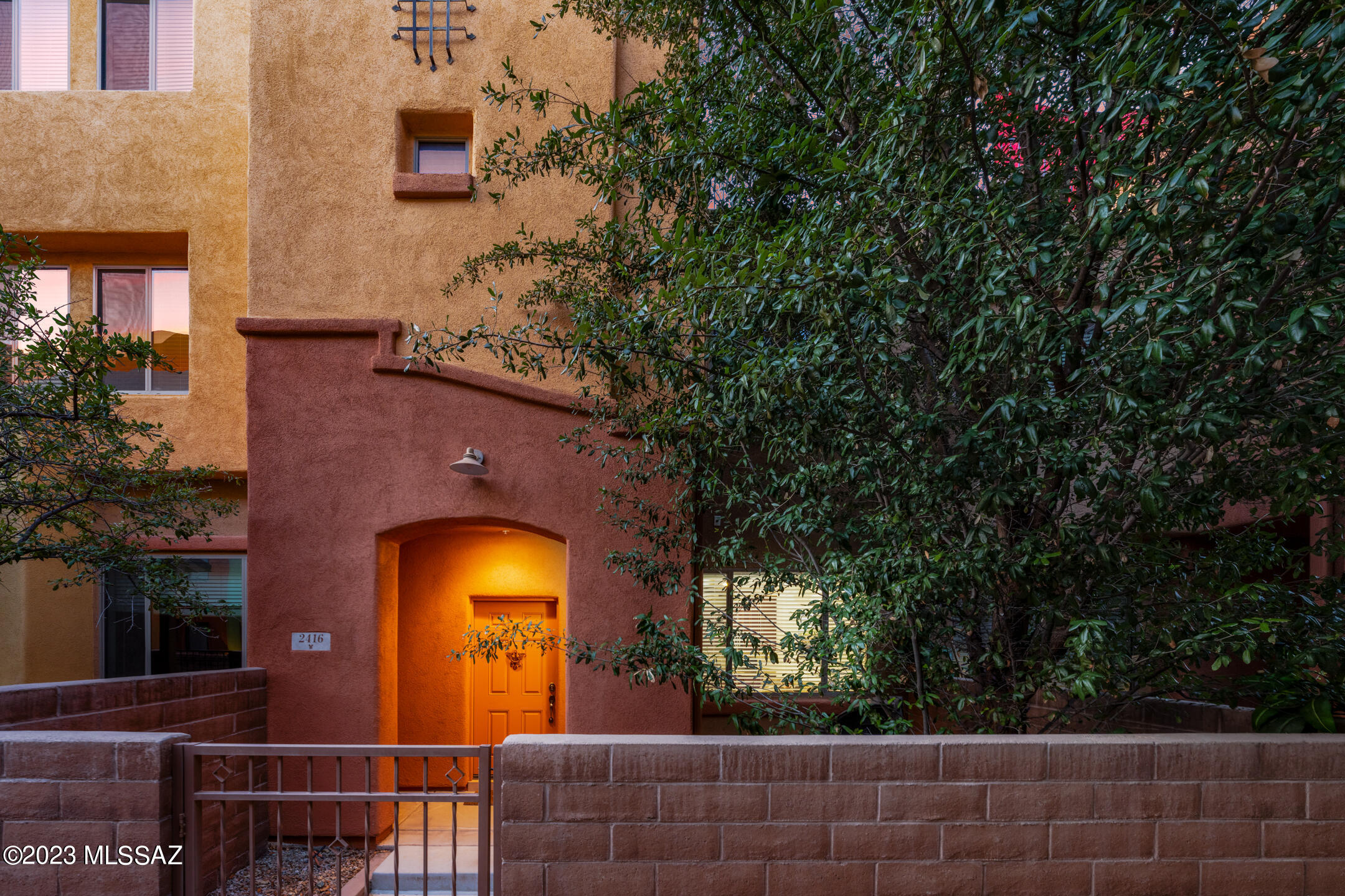 River Walk (1-140) - Residential