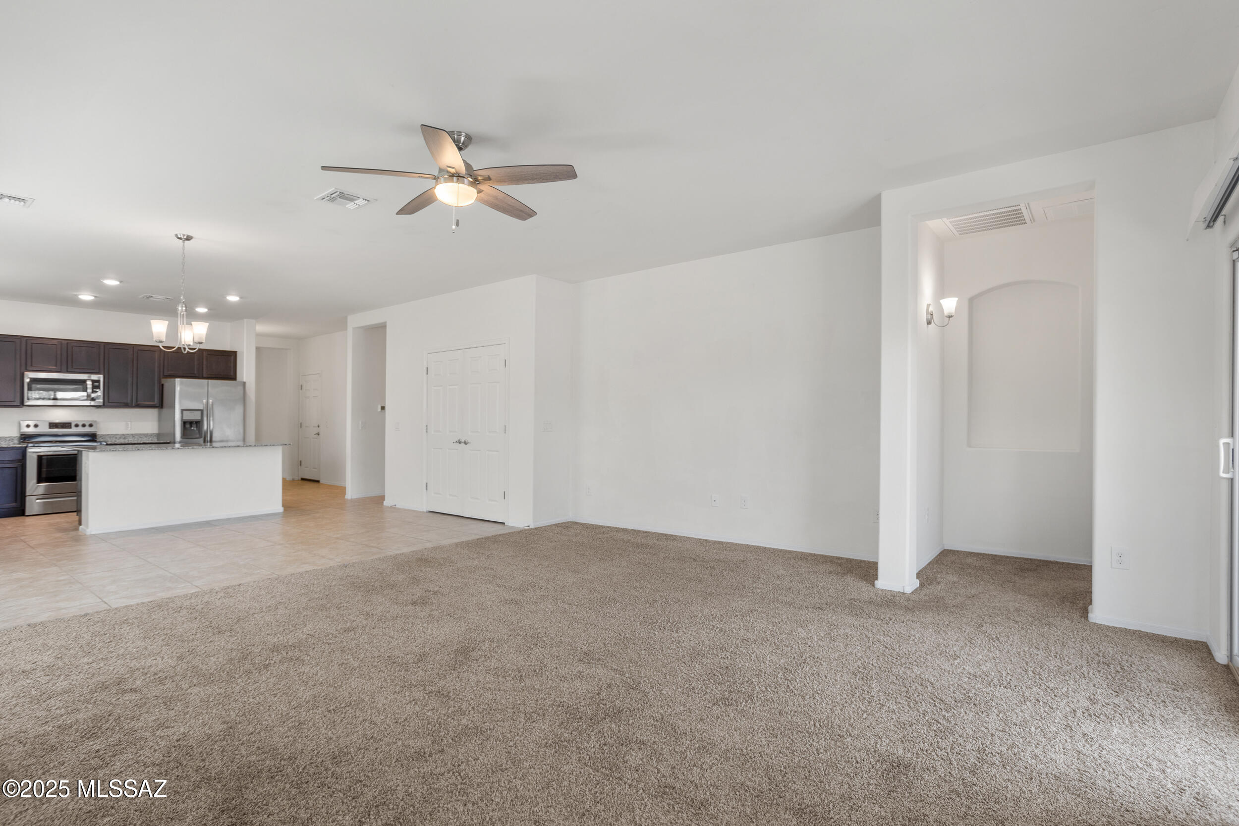 Saguaro Bloom Block 3 - Residential