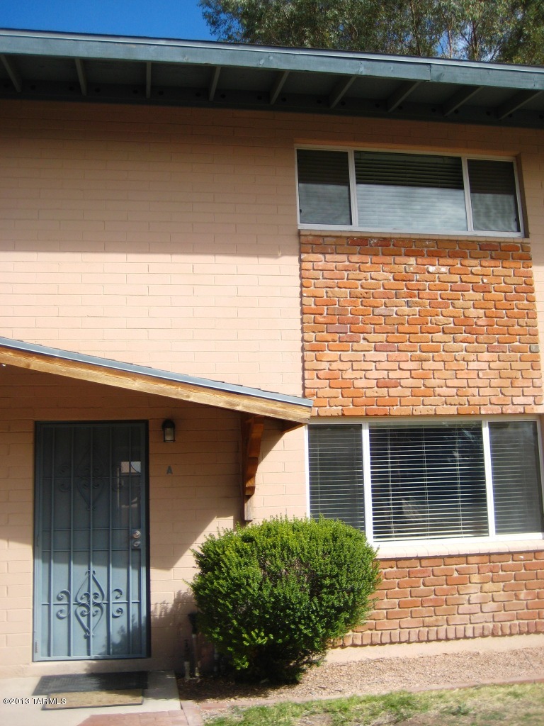 Villa Venice Condos - Residential Lease