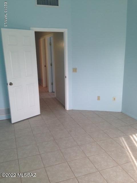 Amherst South (1-107) - Residential Lease