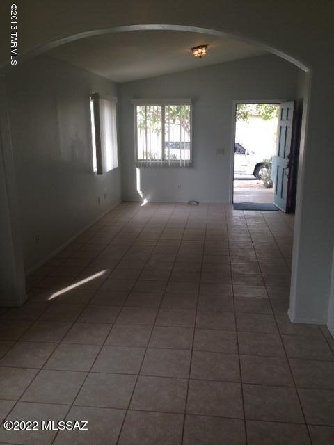 Amherst South (1-107) - Residential Lease