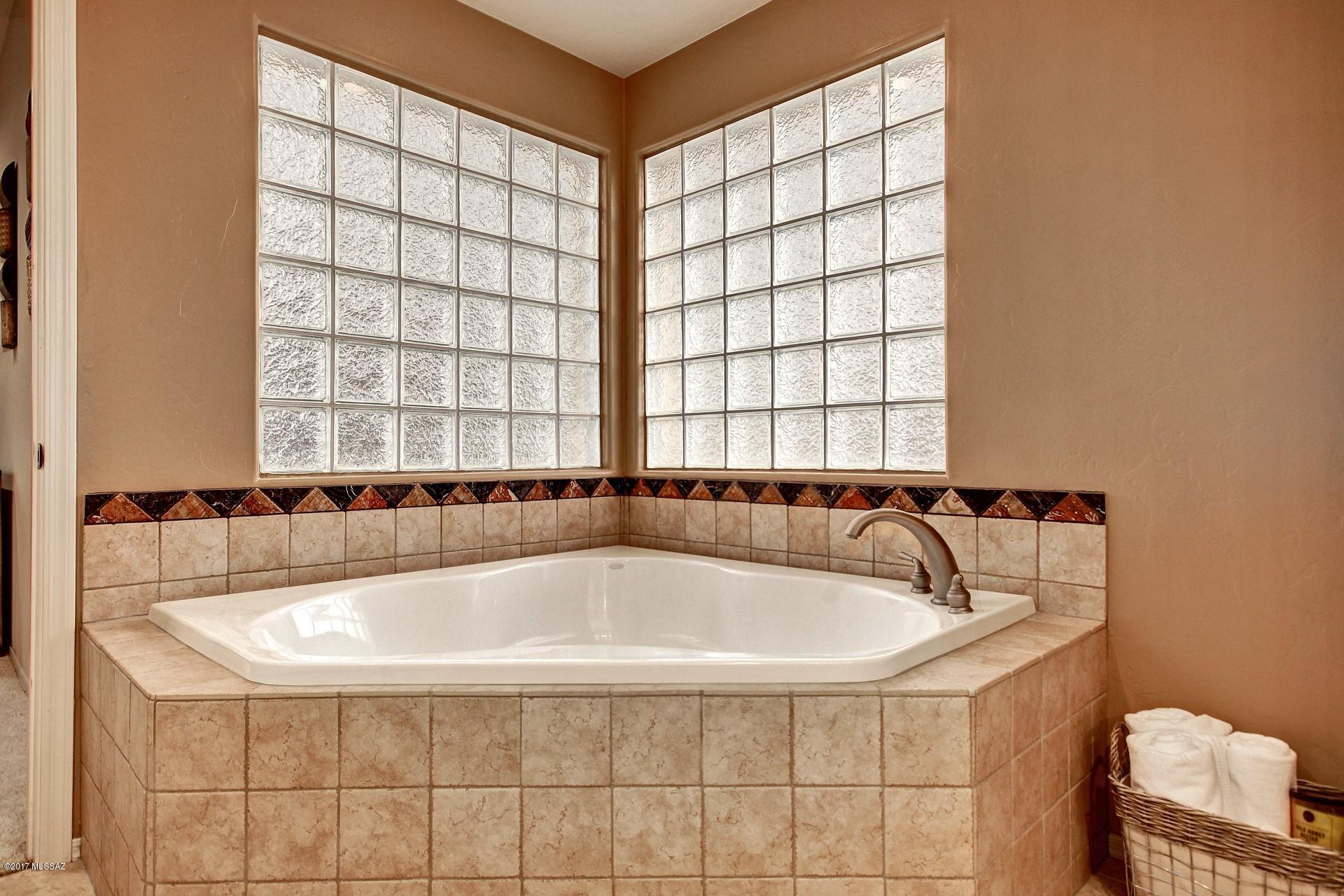 Redington Estates (1-43) - Residential