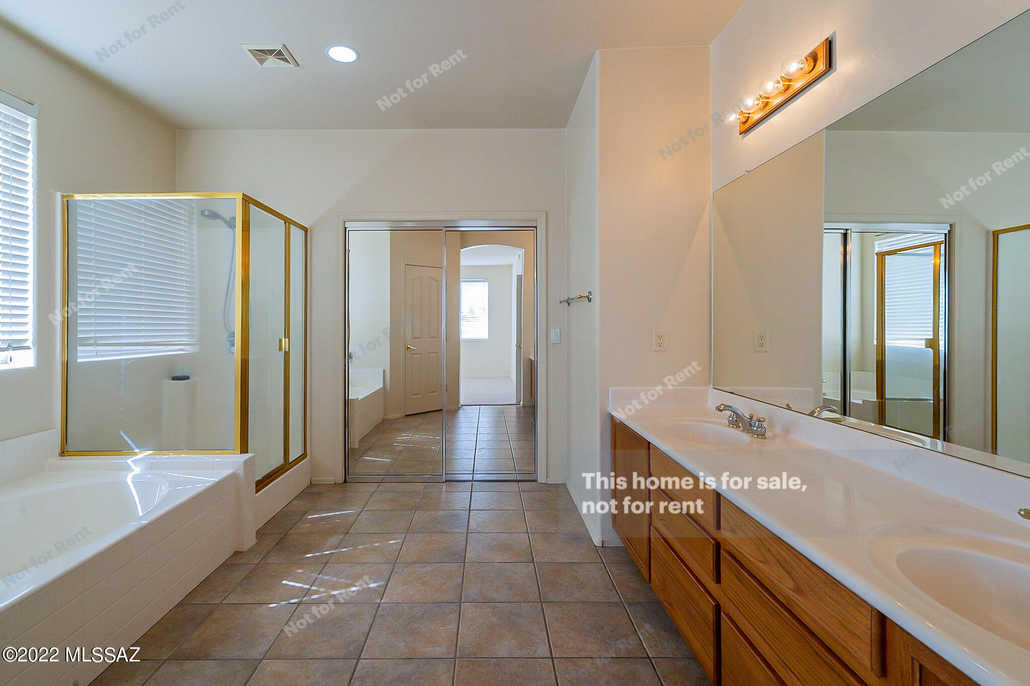 Hacienda Del Rio (1-118) - Residential