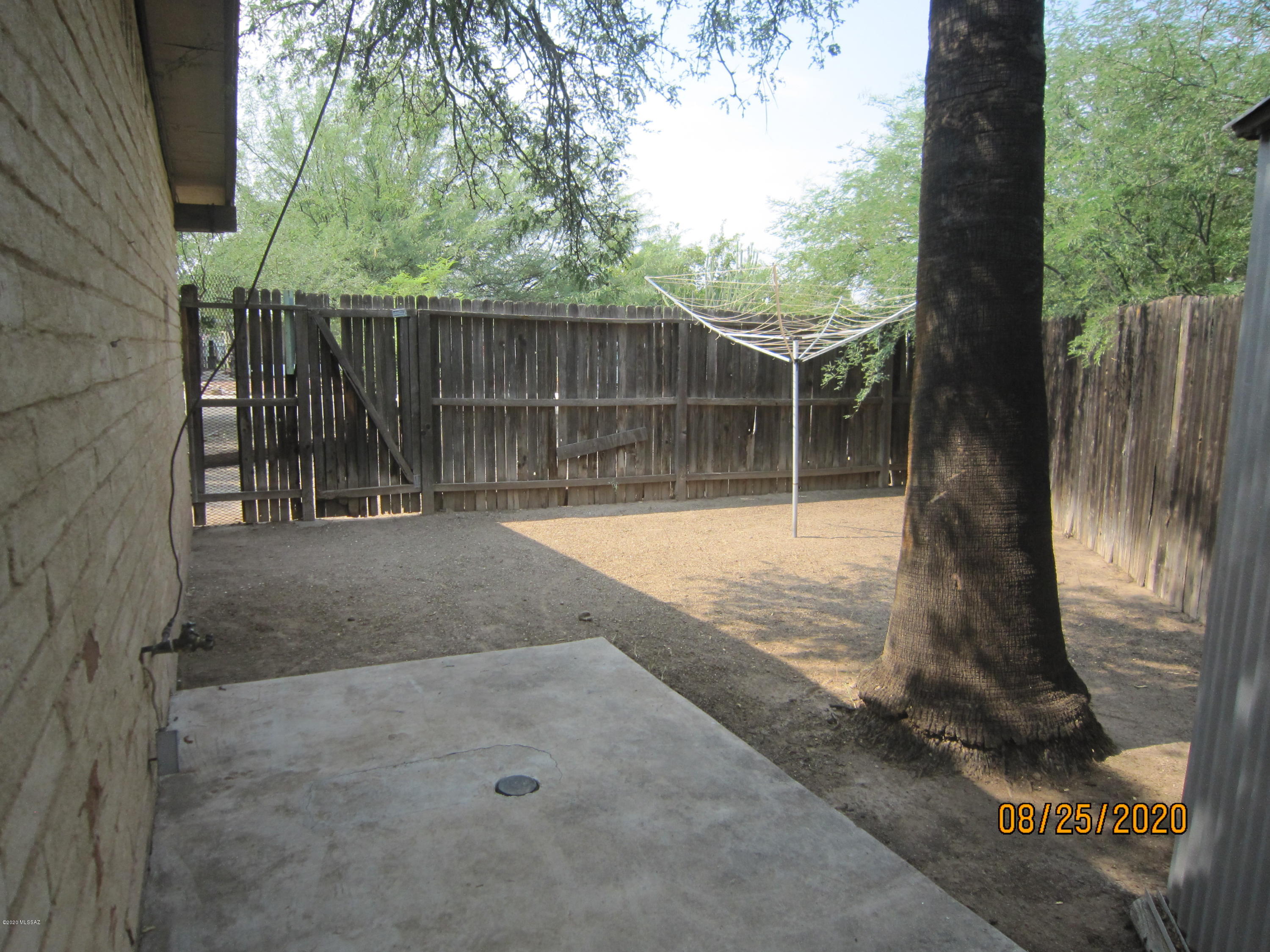 Parkmore Addition (1-20) - Residential Lease