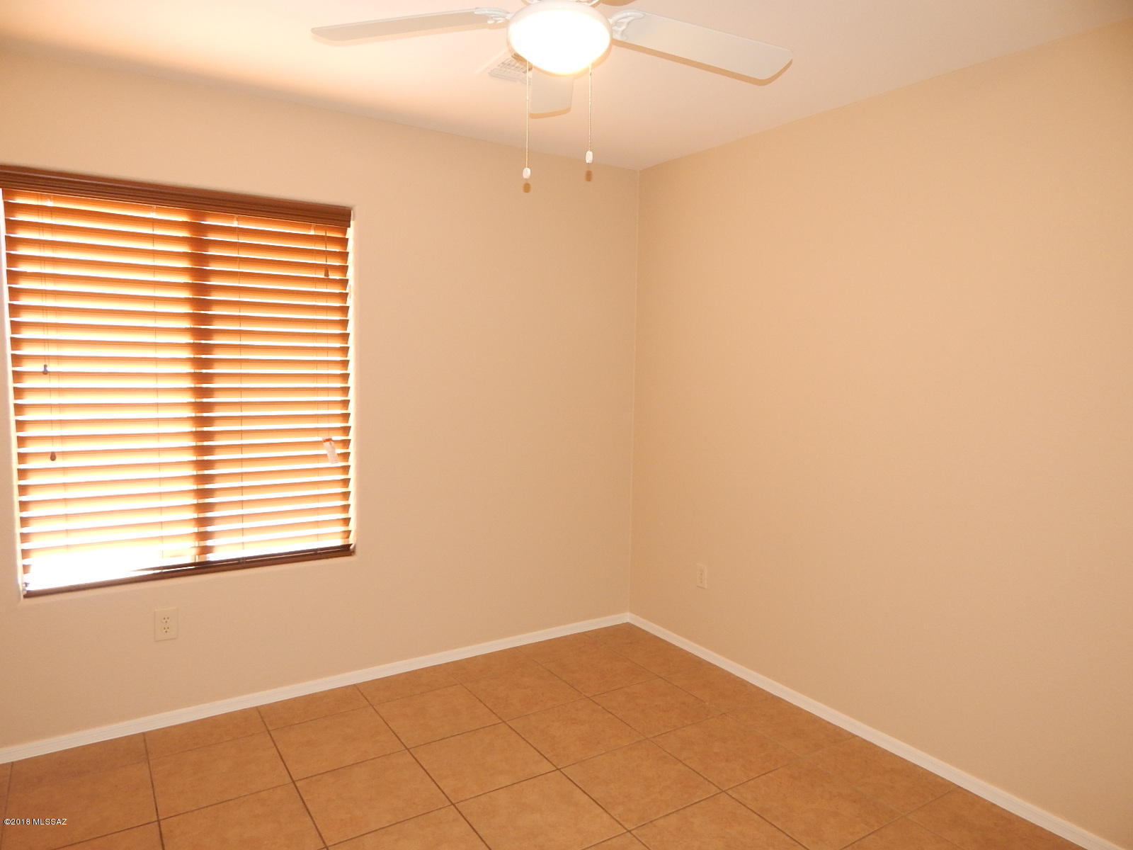 Tres Pueblos - Residential Lease