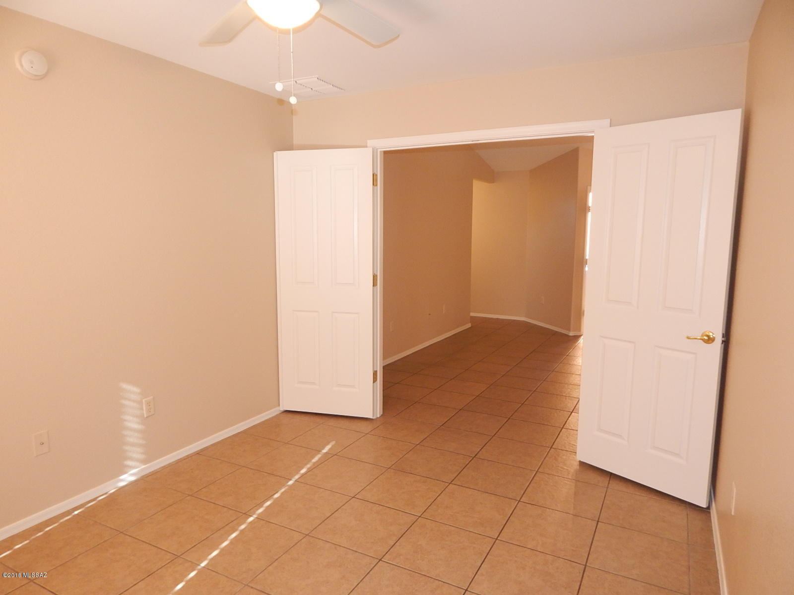 Tres Pueblos - Residential Lease