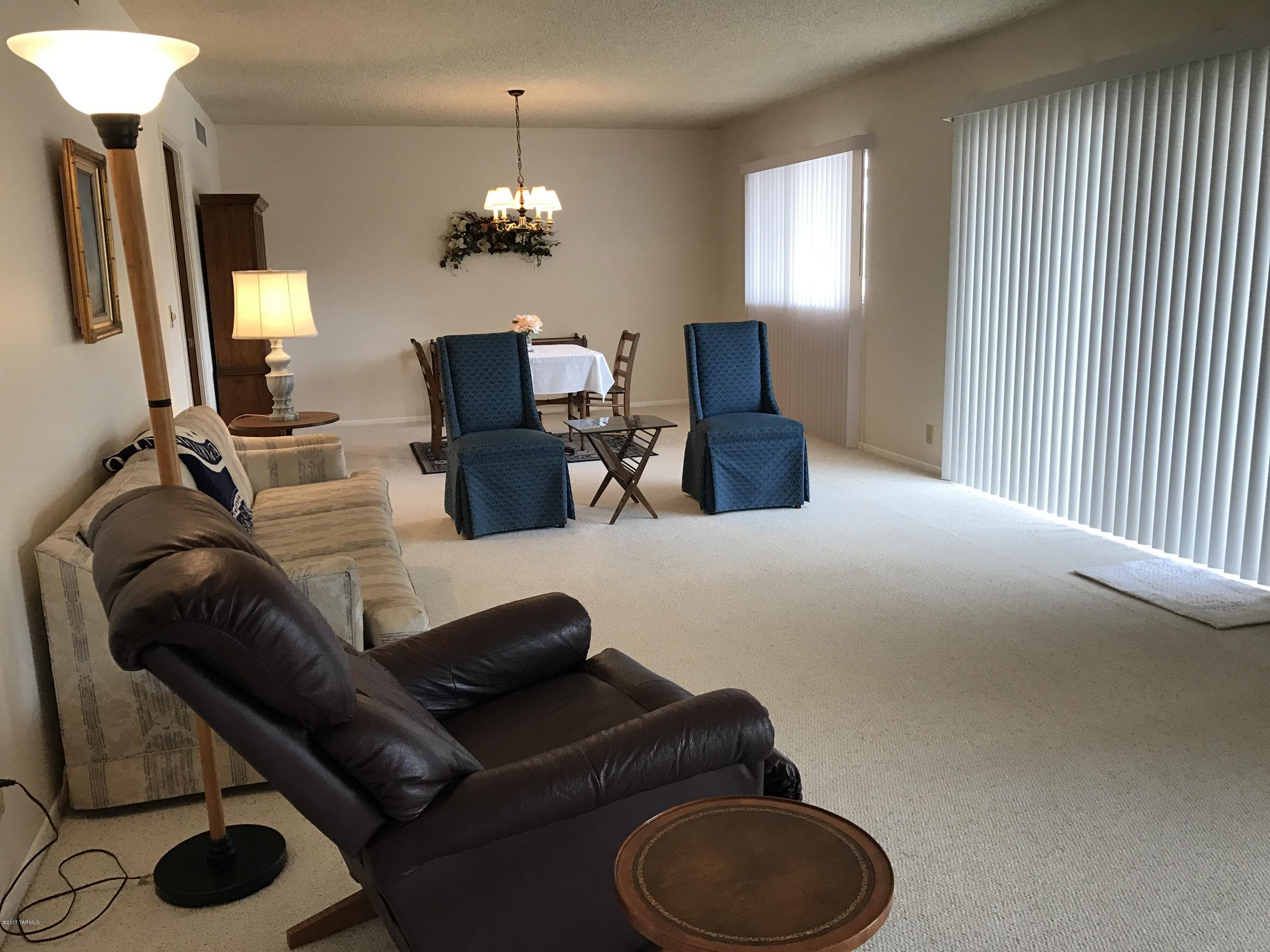 Country Club Heights - Residential