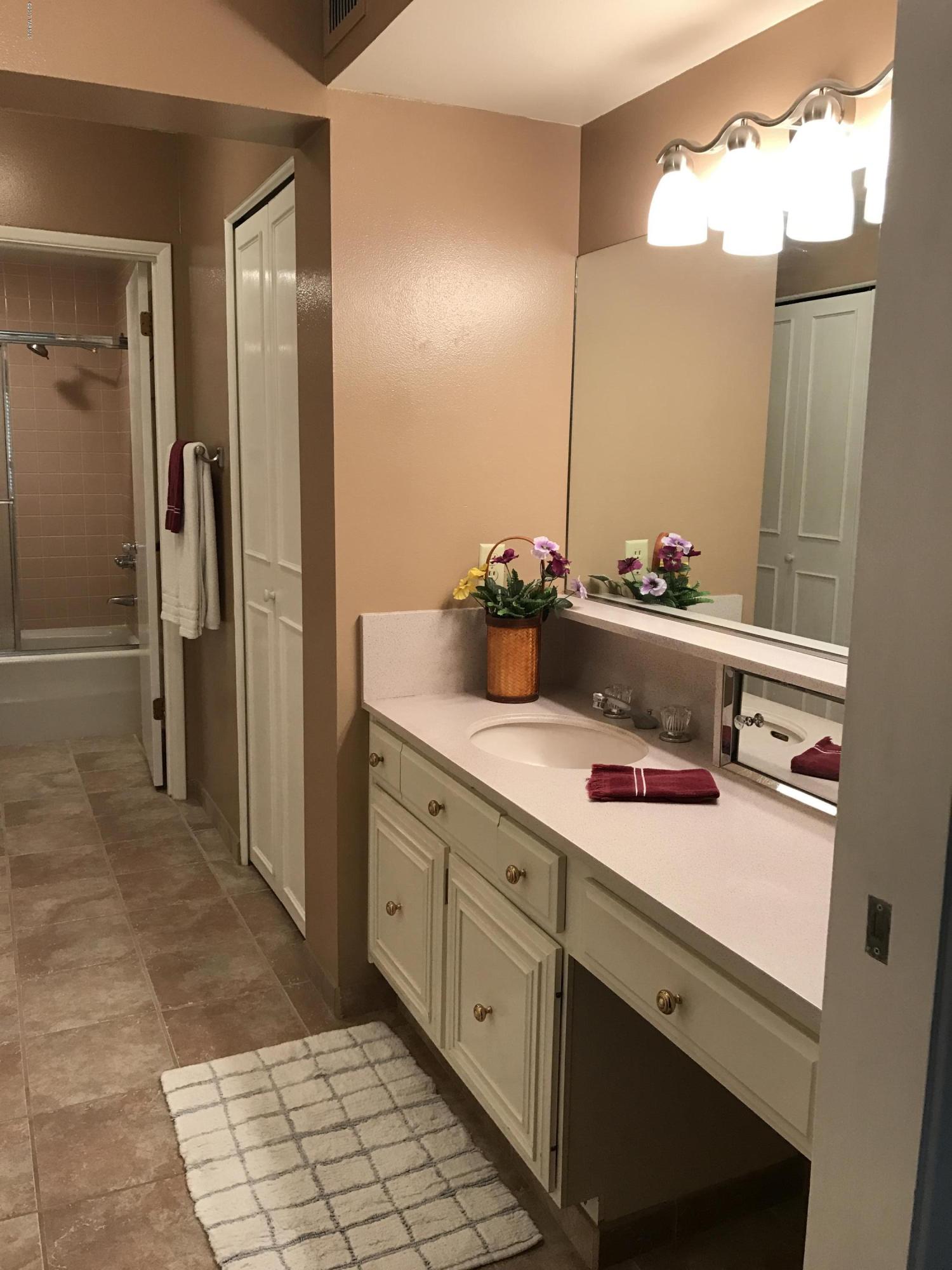 Country Club Heights - Residential