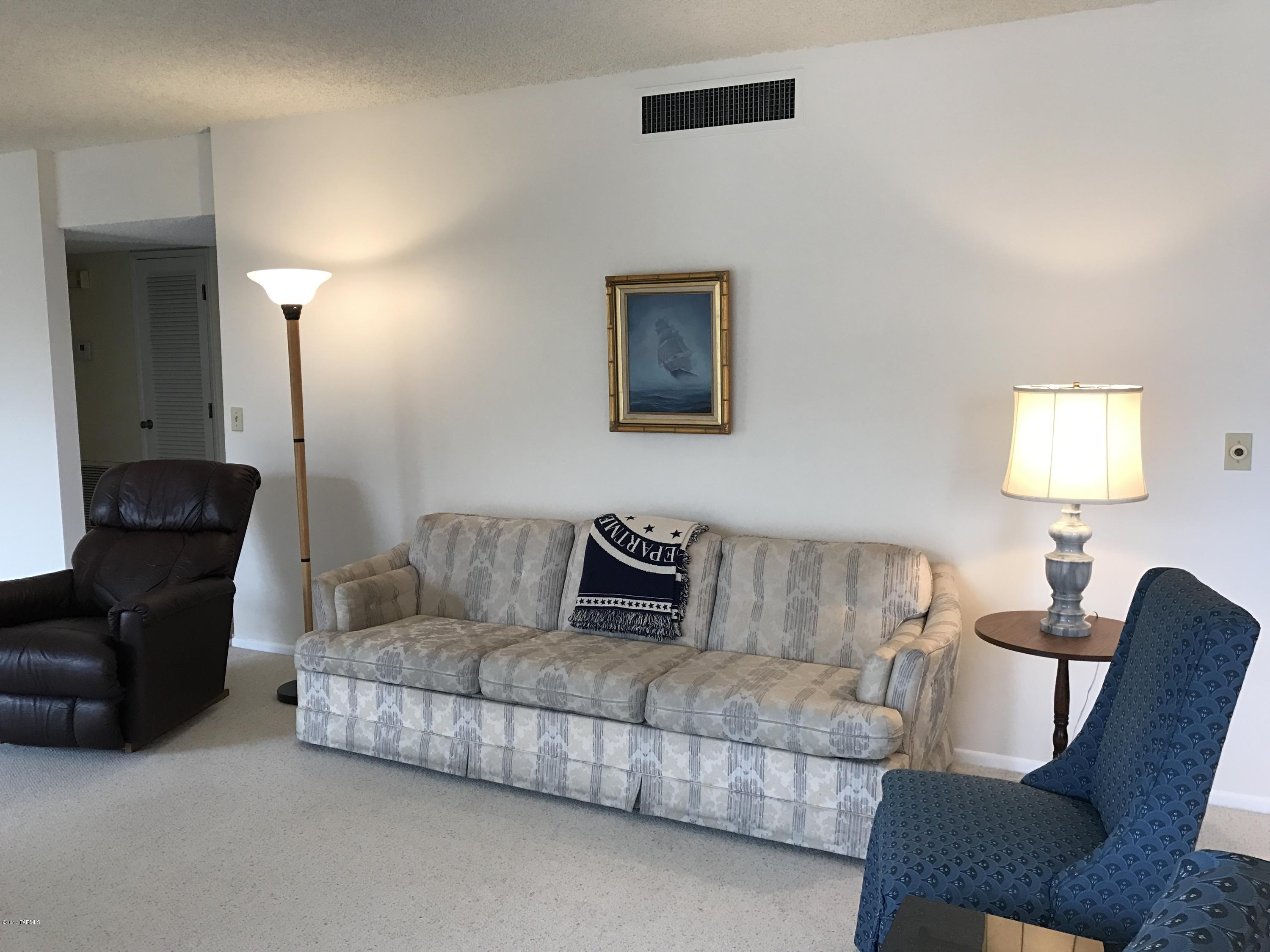 Country Club Heights - Residential