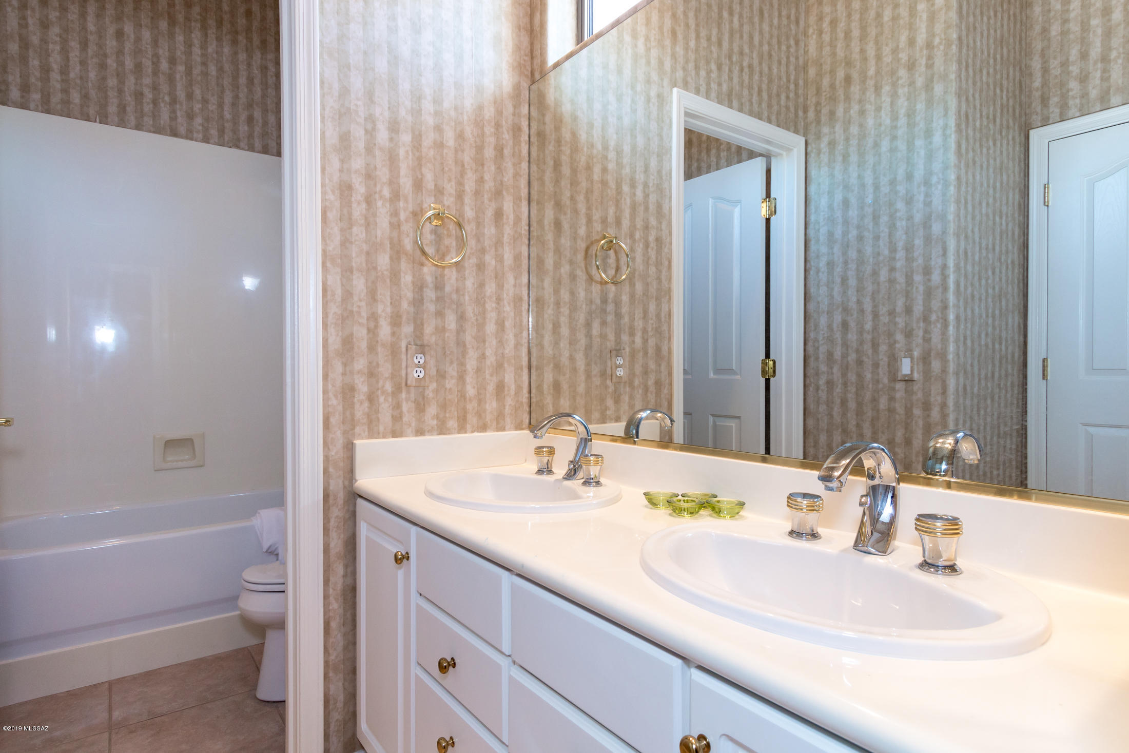 Castle Rock (1-430) - Residential Lease
