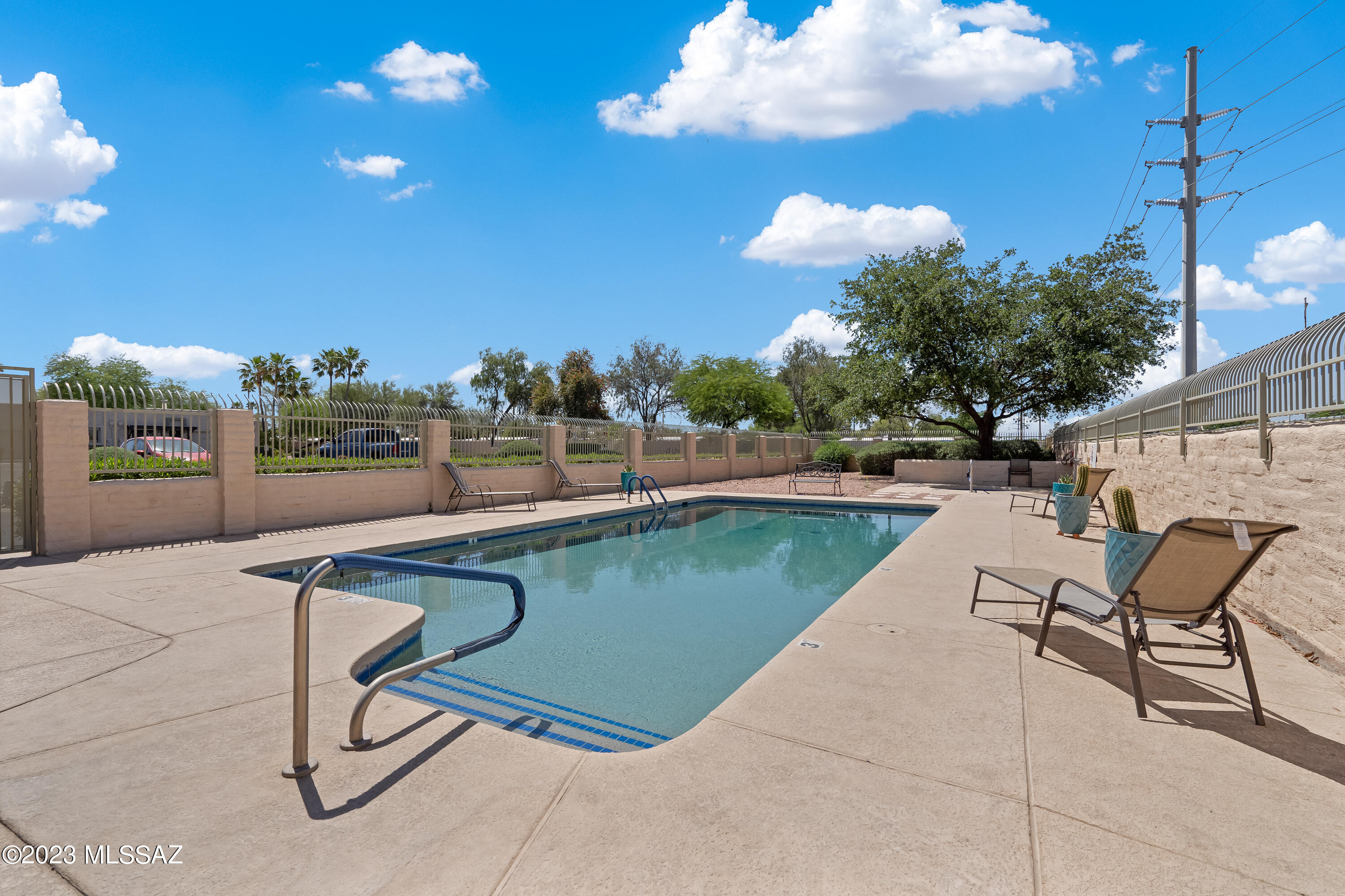 Pueblo Villas West (1-88) - Residential
